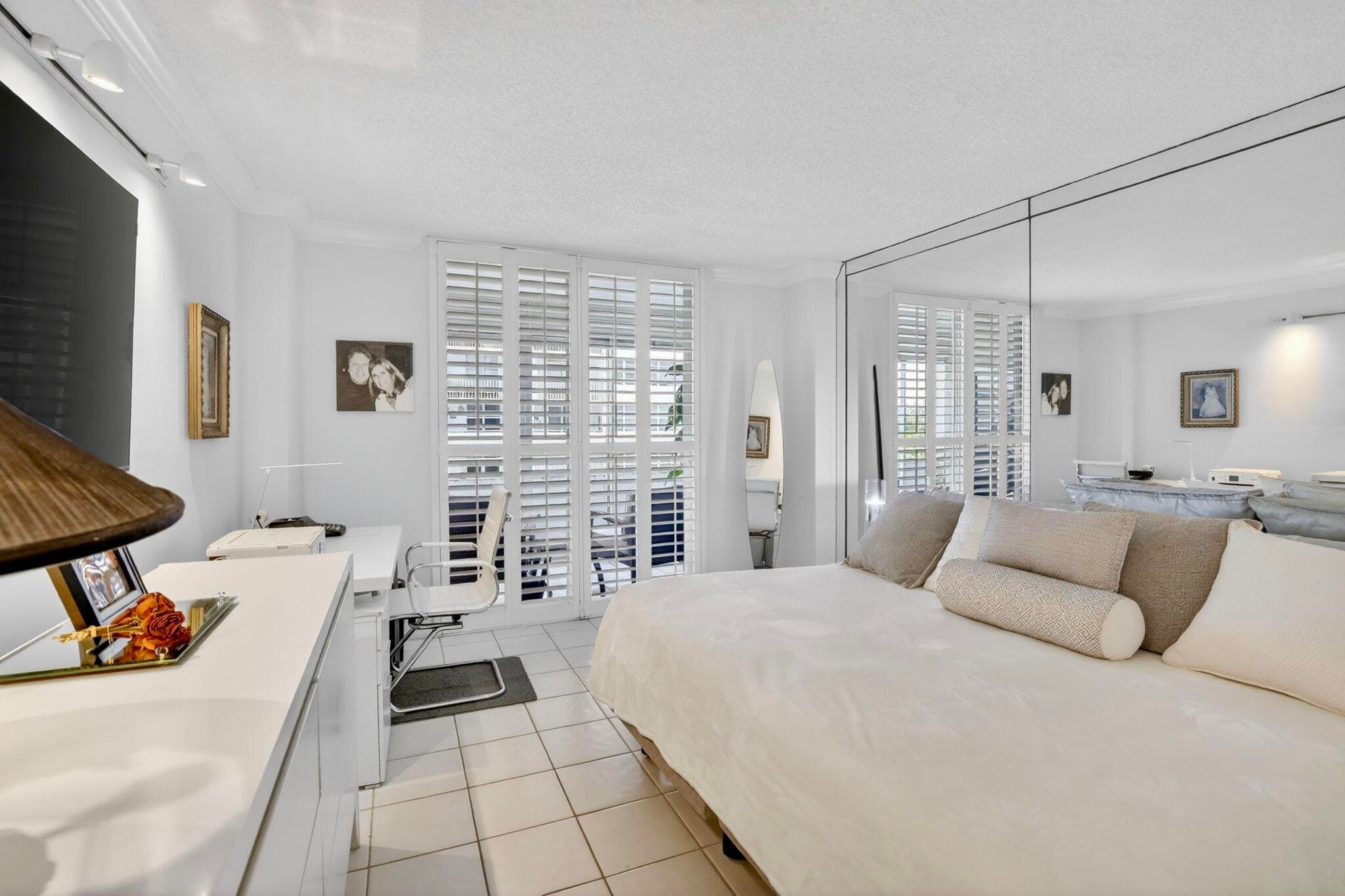 1160 N Federal Highway 517, Fort Lauderdale, FL 33304 — photo 20 of 68