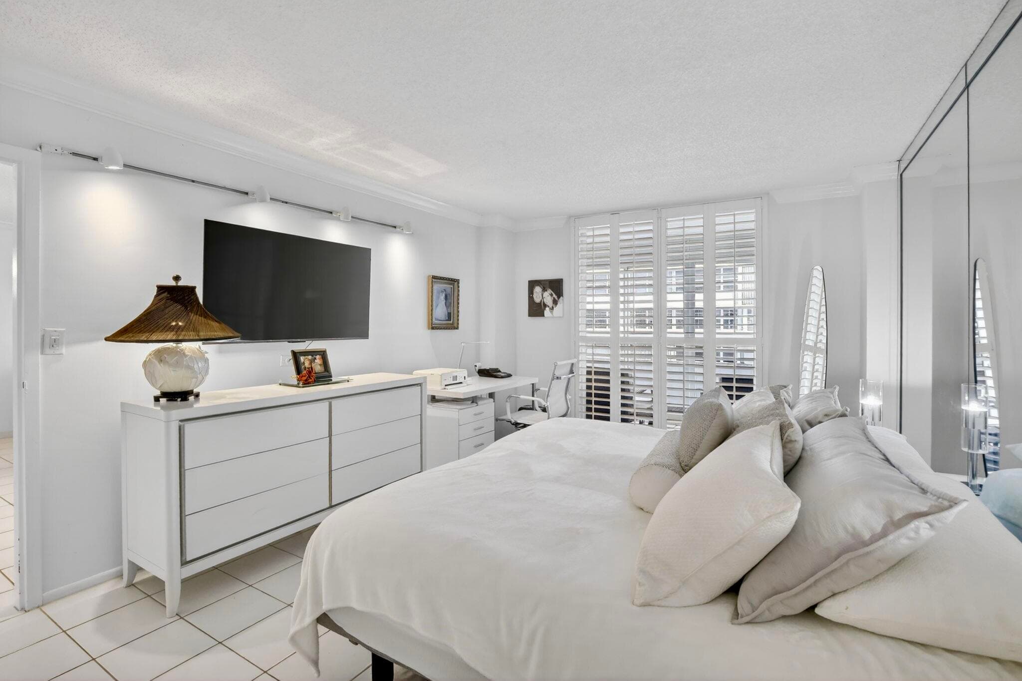 1160 N Federal Highway 517, Fort Lauderdale, FL 33304 — photo 21 of 68