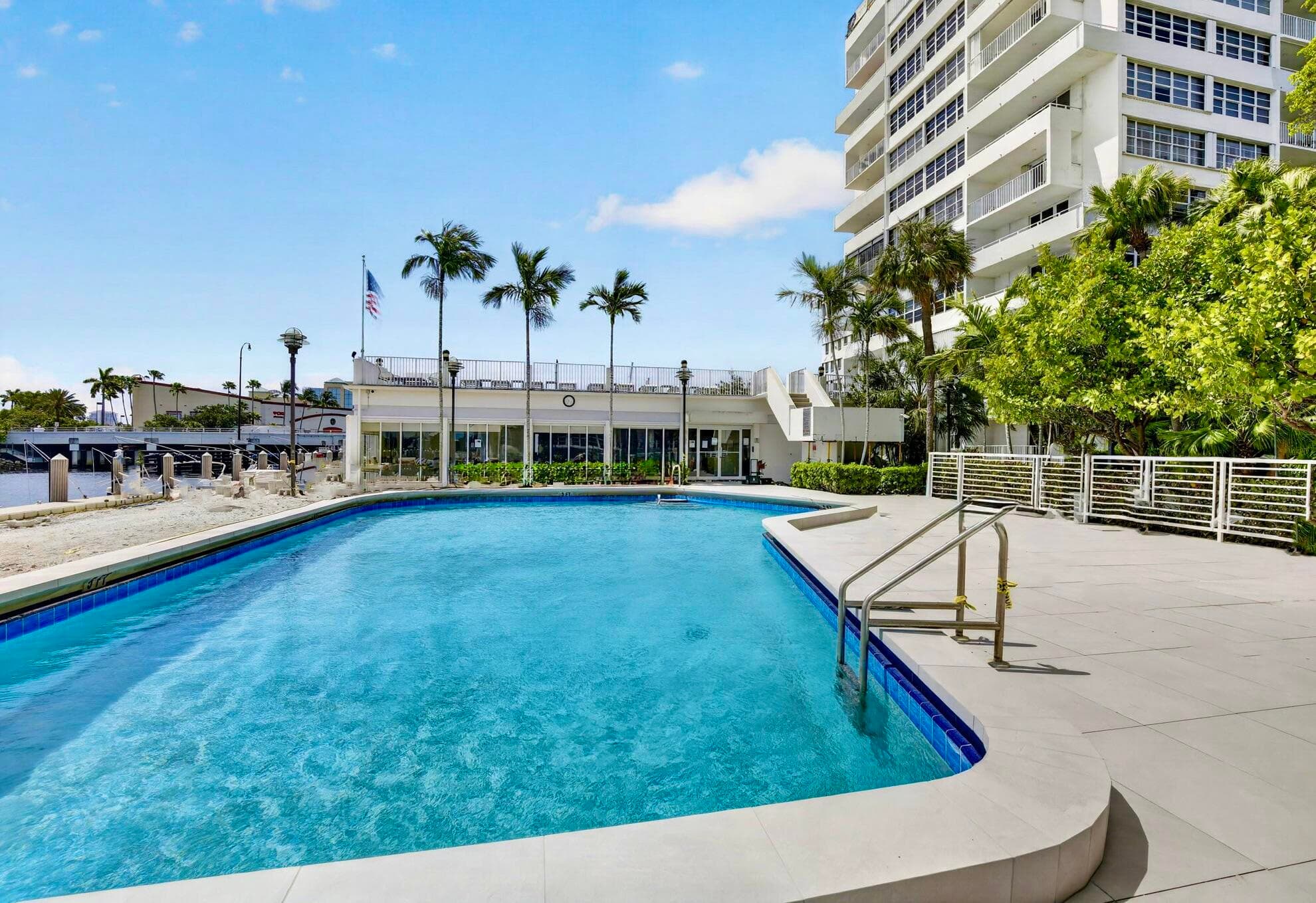 1160 N Federal Highway 517, Fort Lauderdale, FL 33304 — photo 42 of 68