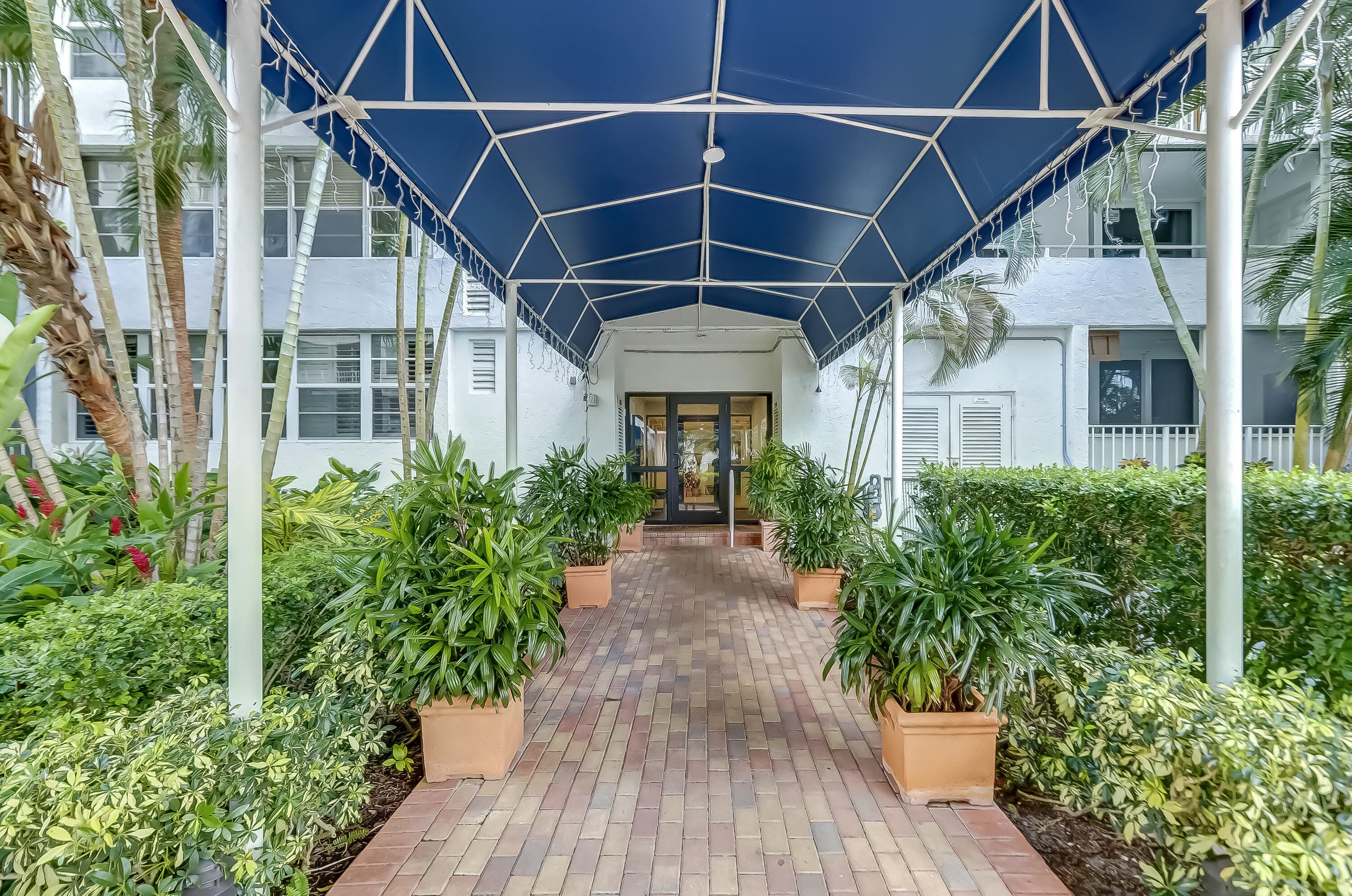 1160 N Federal Highway 517, Fort Lauderdale, FL 33304 — photo 51 of 68