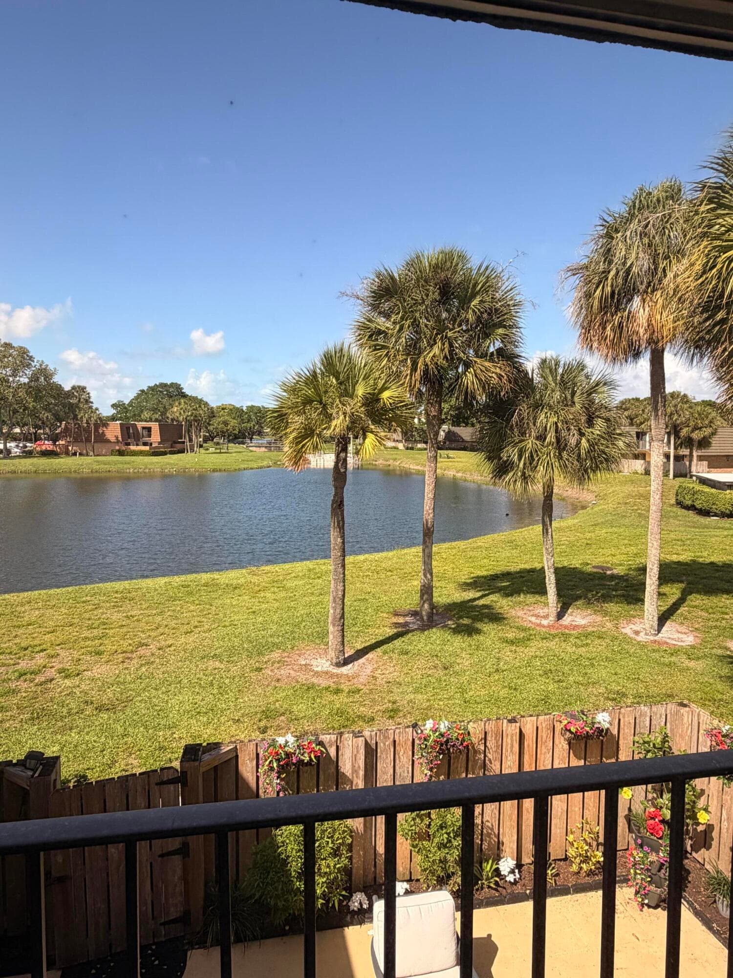 812 8th Way, West Palm Beach, FL 33407 — photo 15 of 22