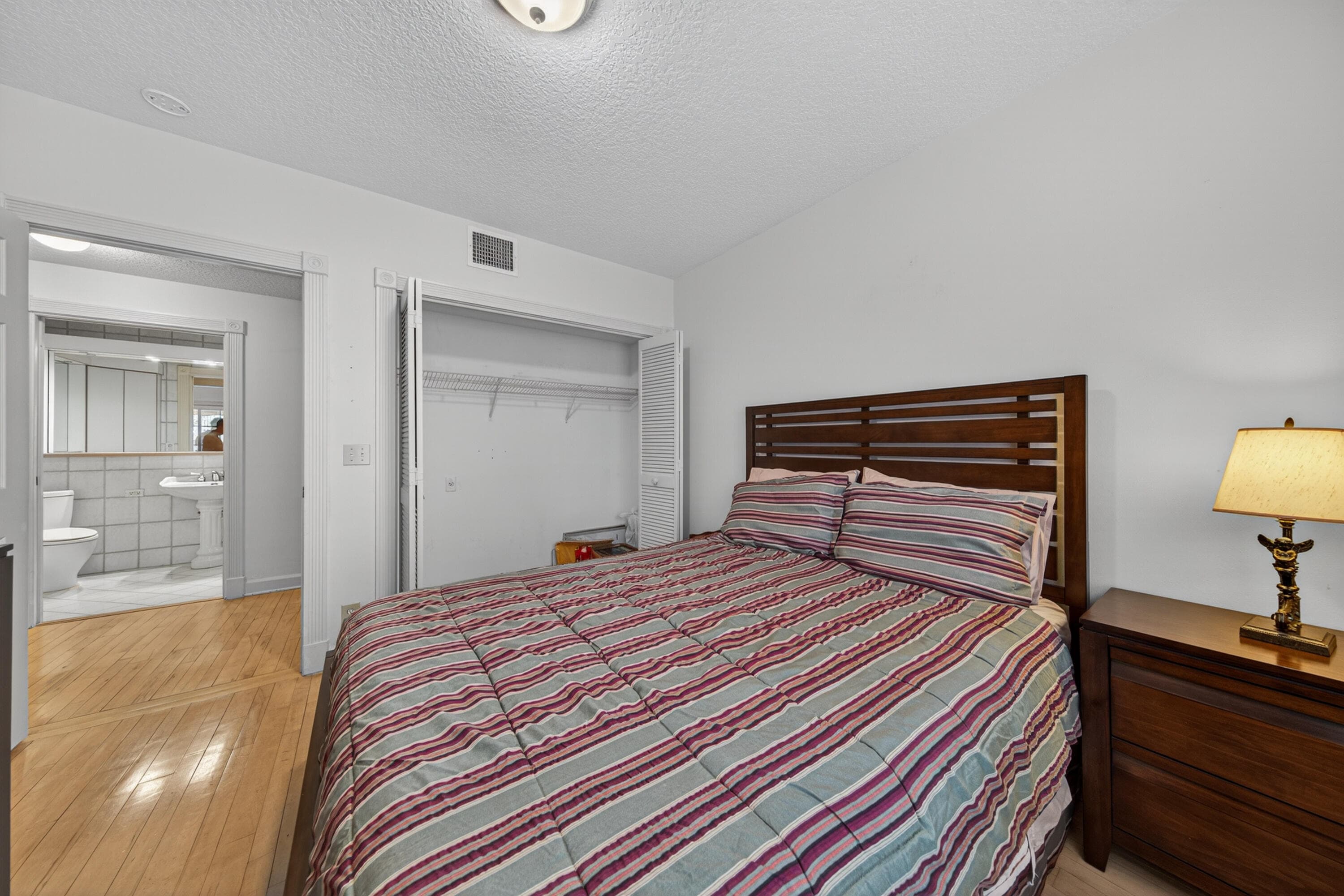 2501 NE 14th Street 301, Pompano Beach, FL 33062 — photo 11 of 37