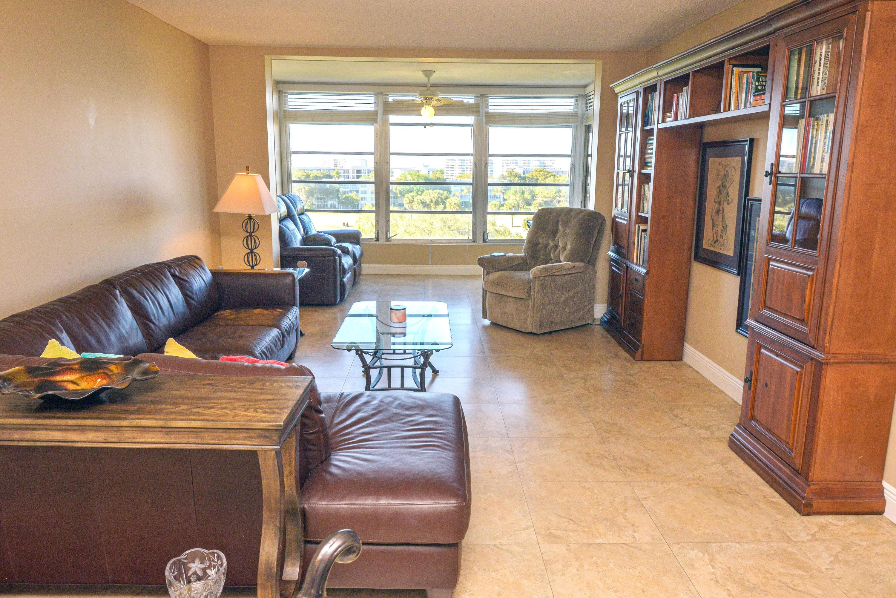 2661 S Course Drive 707, Pompano Beach, FL 33069 — photo 10 of 32