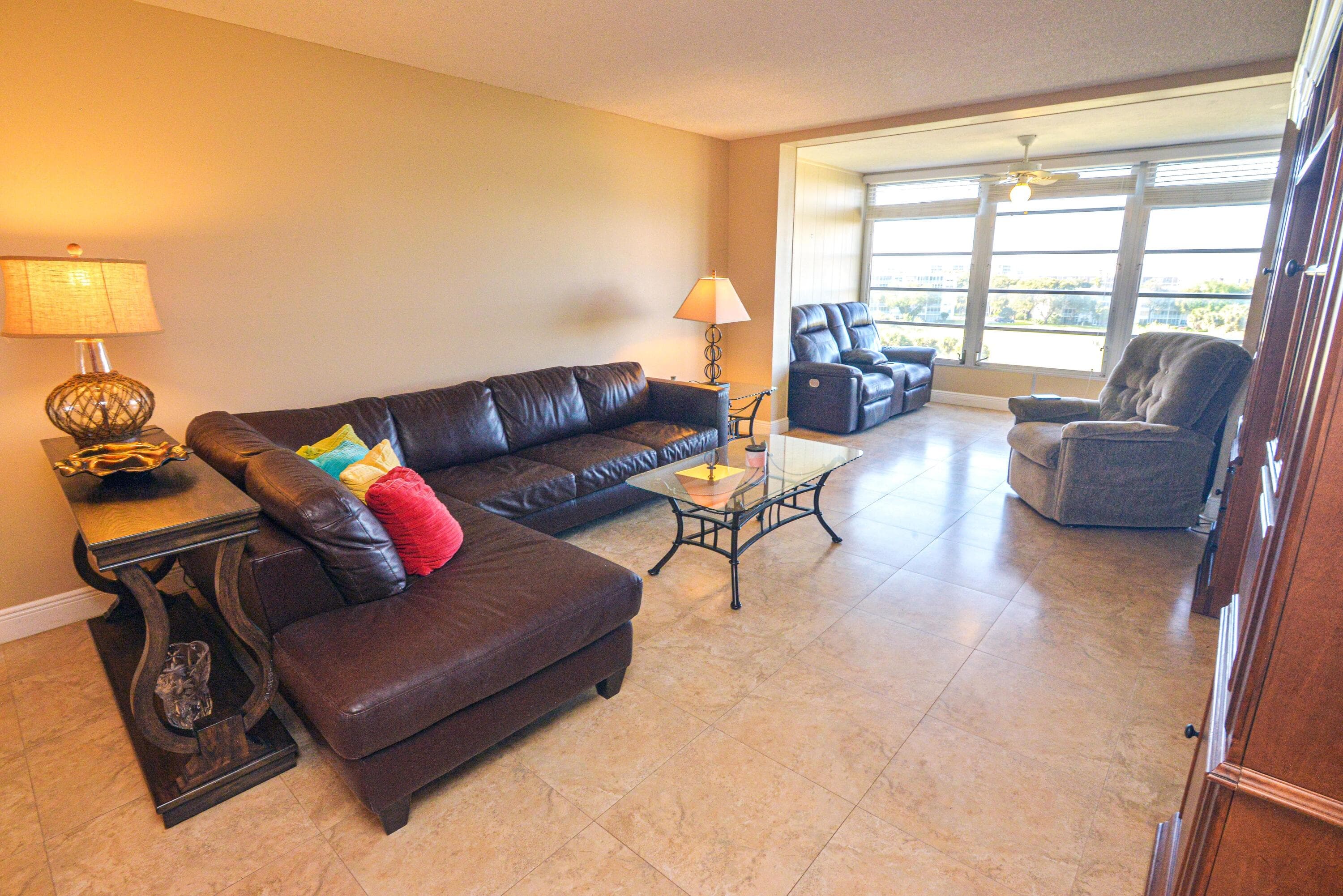 2661 S Course Drive 707, Pompano Beach, FL 33069 — photo 11 of 32