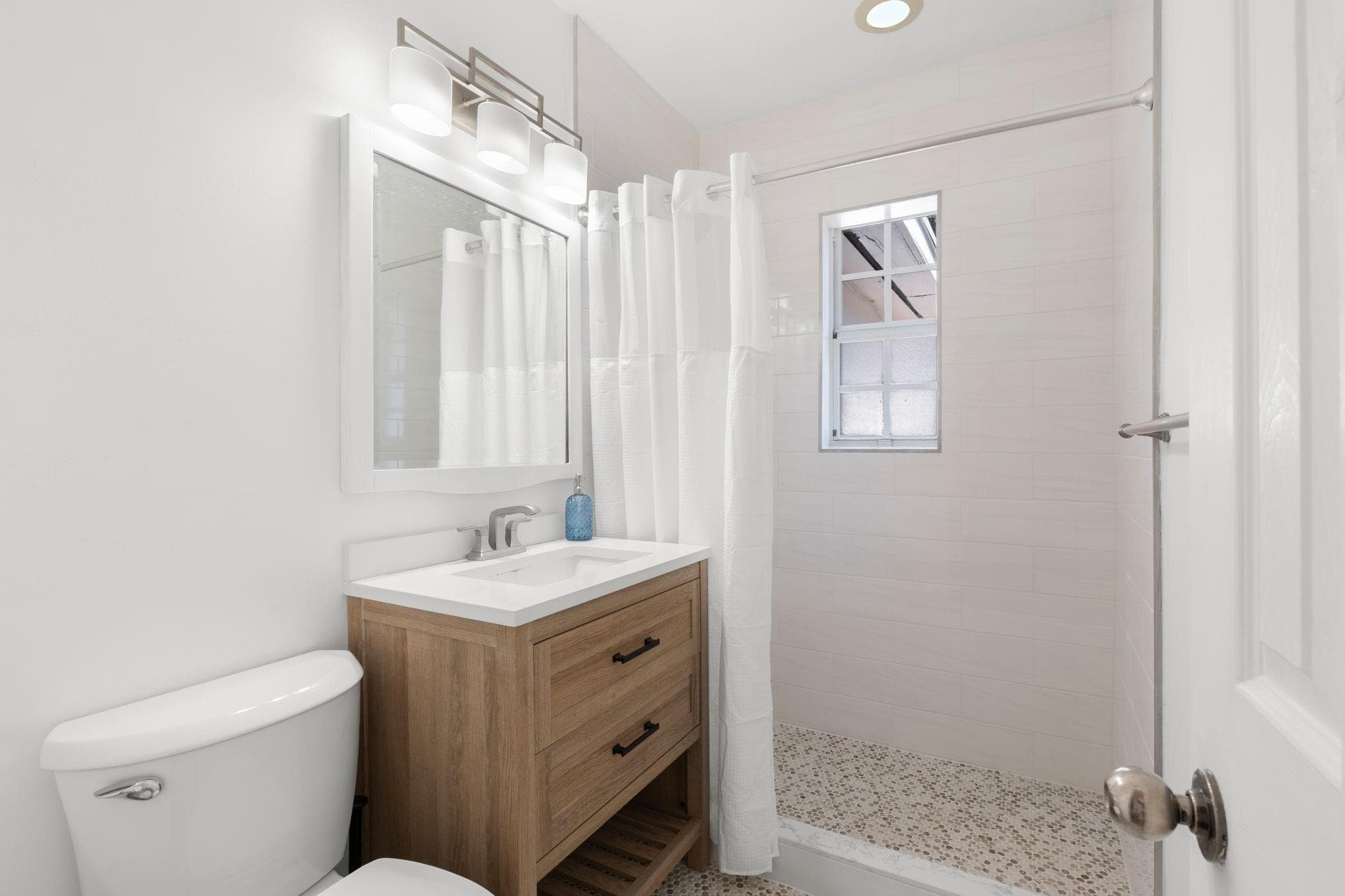 1630 NW 4th Avenue, Fort Lauderdale, FL 33311 — photo 9 of 29