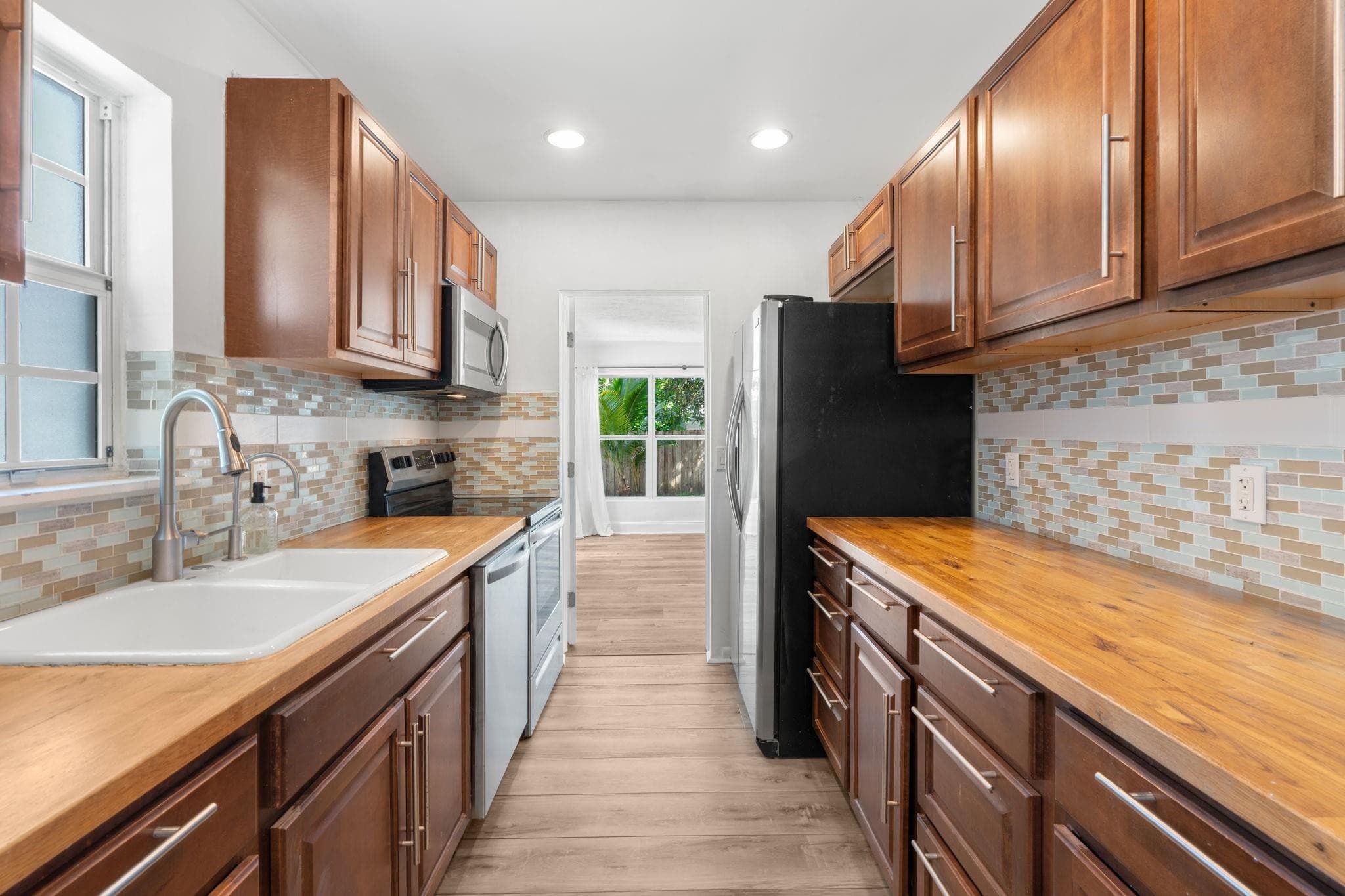 1630 NW 4th Avenue, Fort Lauderdale, FL 33311 — photo 14 of 29