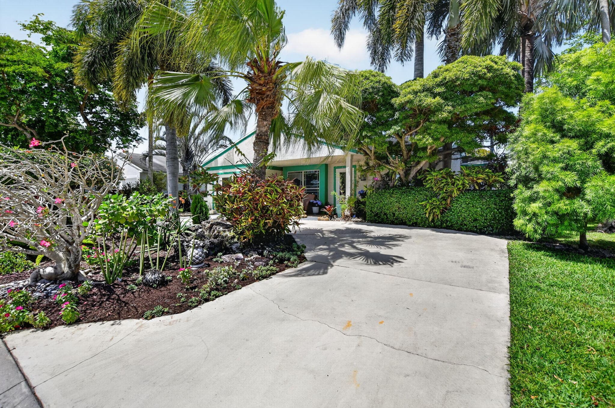 8353 Huntsman Place, Boca Raton, FL 33433 — photo 4 of 46