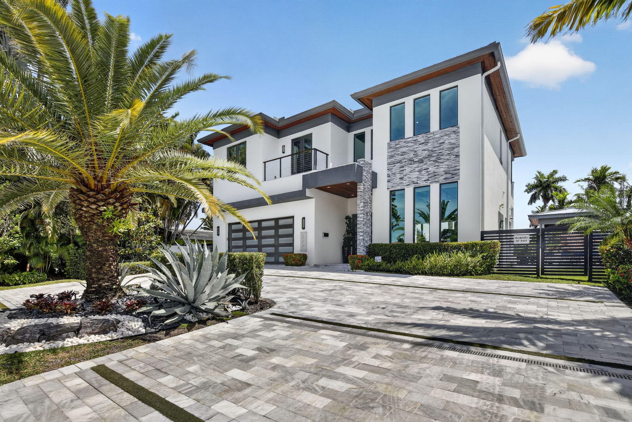 334 Isle Of Capri Drive, Fort Lauderdale, FL 33301 — photo 2 of 161
