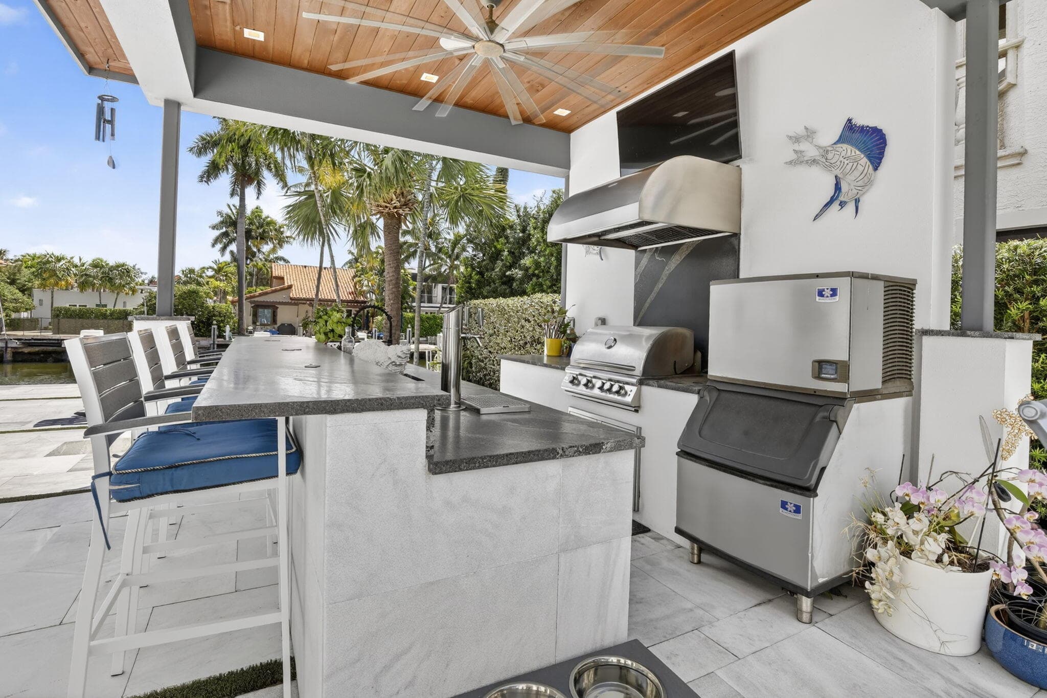 334 Isle Of Capri Drive, Fort Lauderdale, FL 33301 — photo 6 of 161