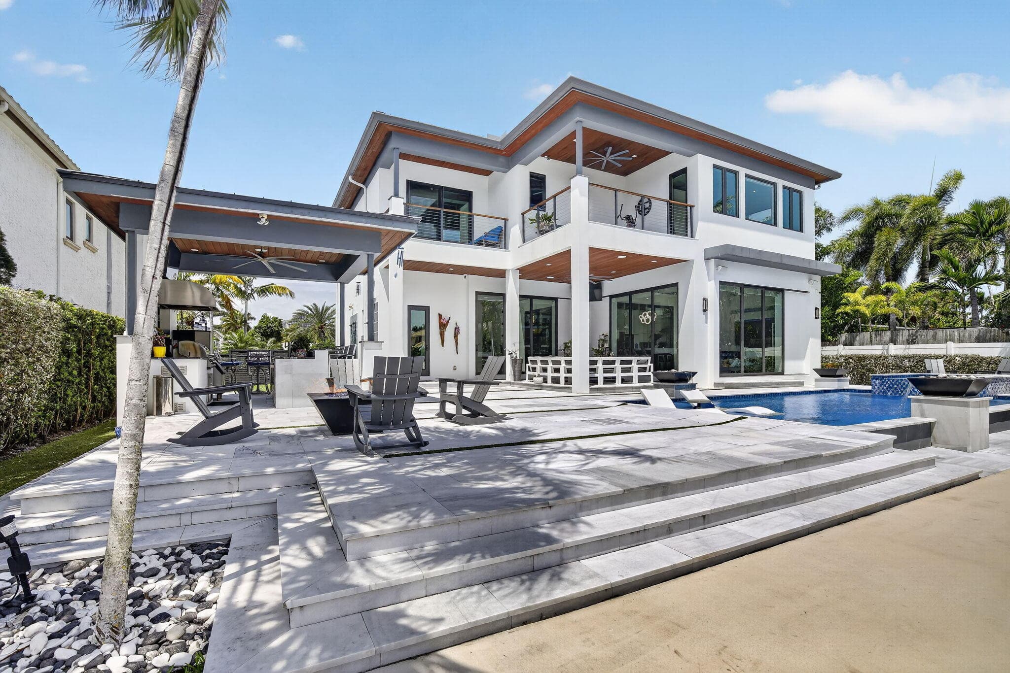 334 Isle Of Capri Drive, Fort Lauderdale, FL 33301 — photo 12 of 161