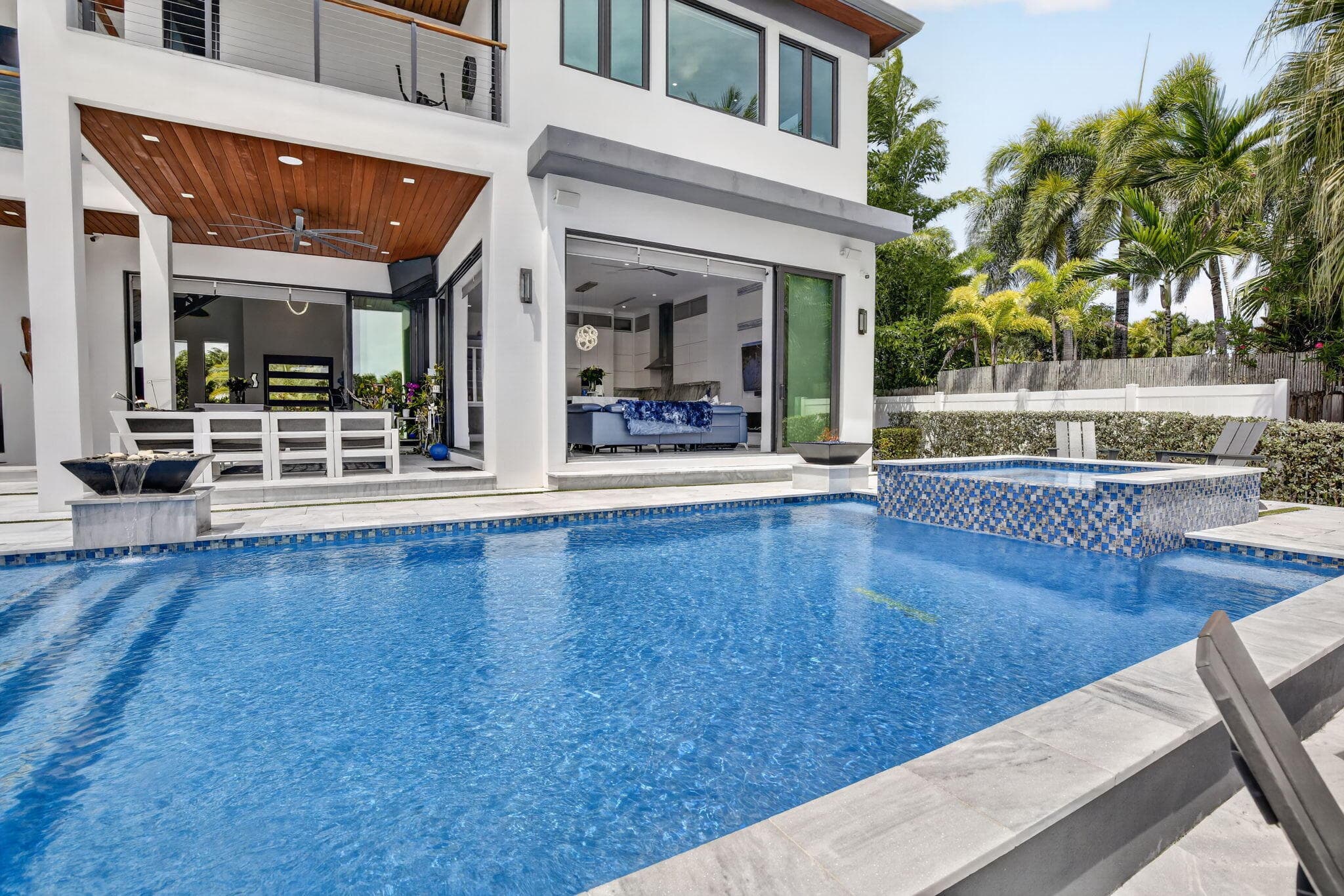 334 Isle Of Capri Drive, Fort Lauderdale, FL 33301 — photo 31 of 161