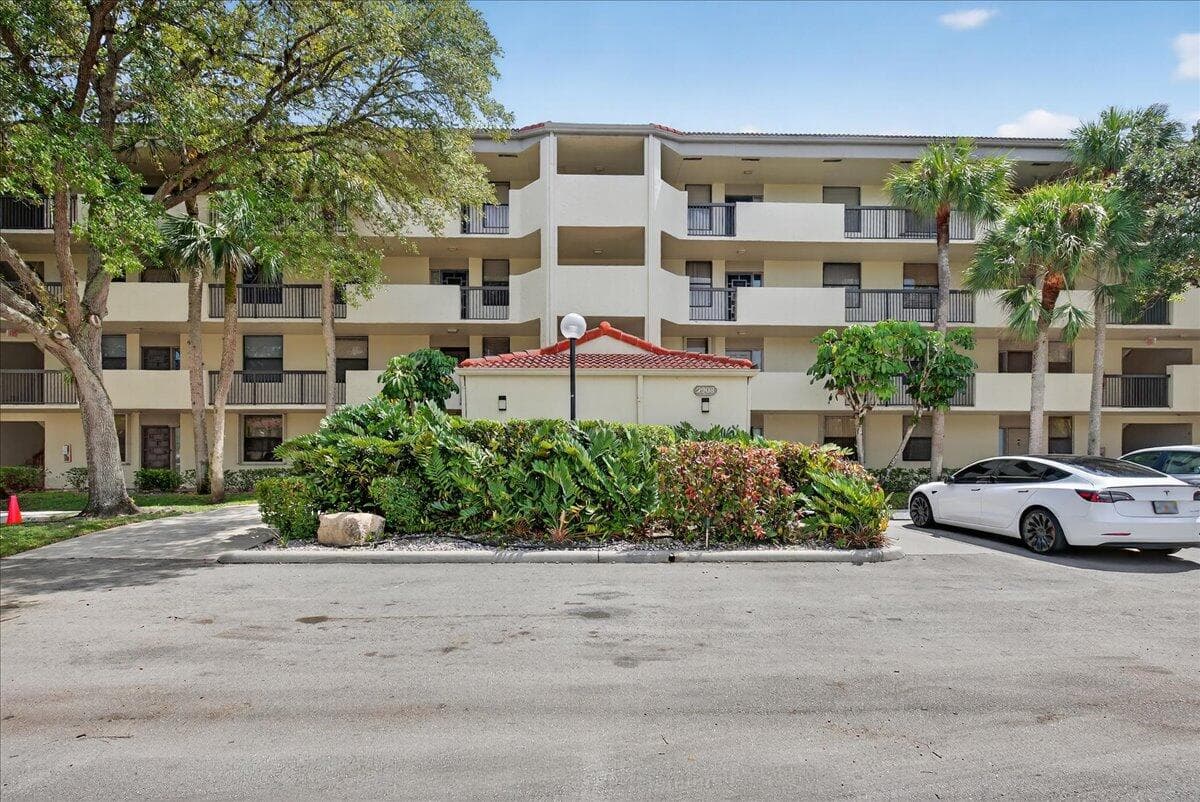 2908 S Carambola Cir S S 301, Coconut Creek, FL 33066 — photo 23 of 28