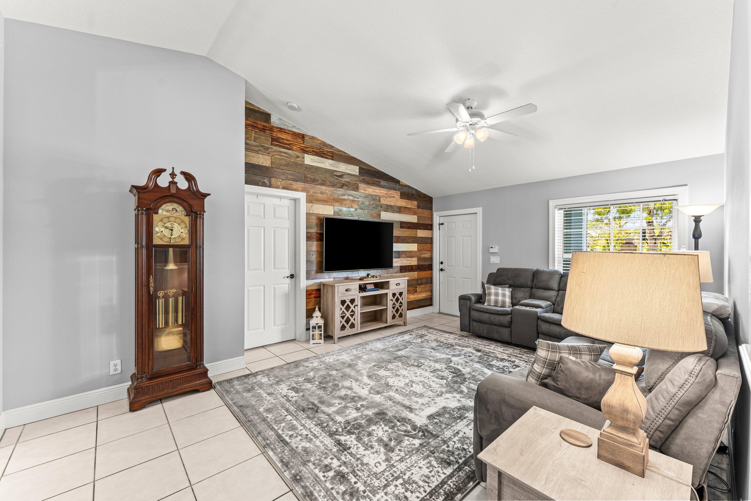 4646 Calamondin Boulevard, Loxahatchee, FL 33470 — photo 9 of 49