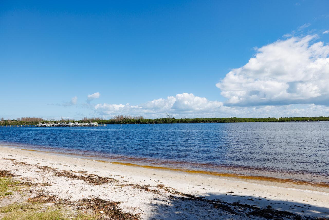6197 SE Riverboat Drive 1008, Stuart, FL 34997 — photo 29 of 36