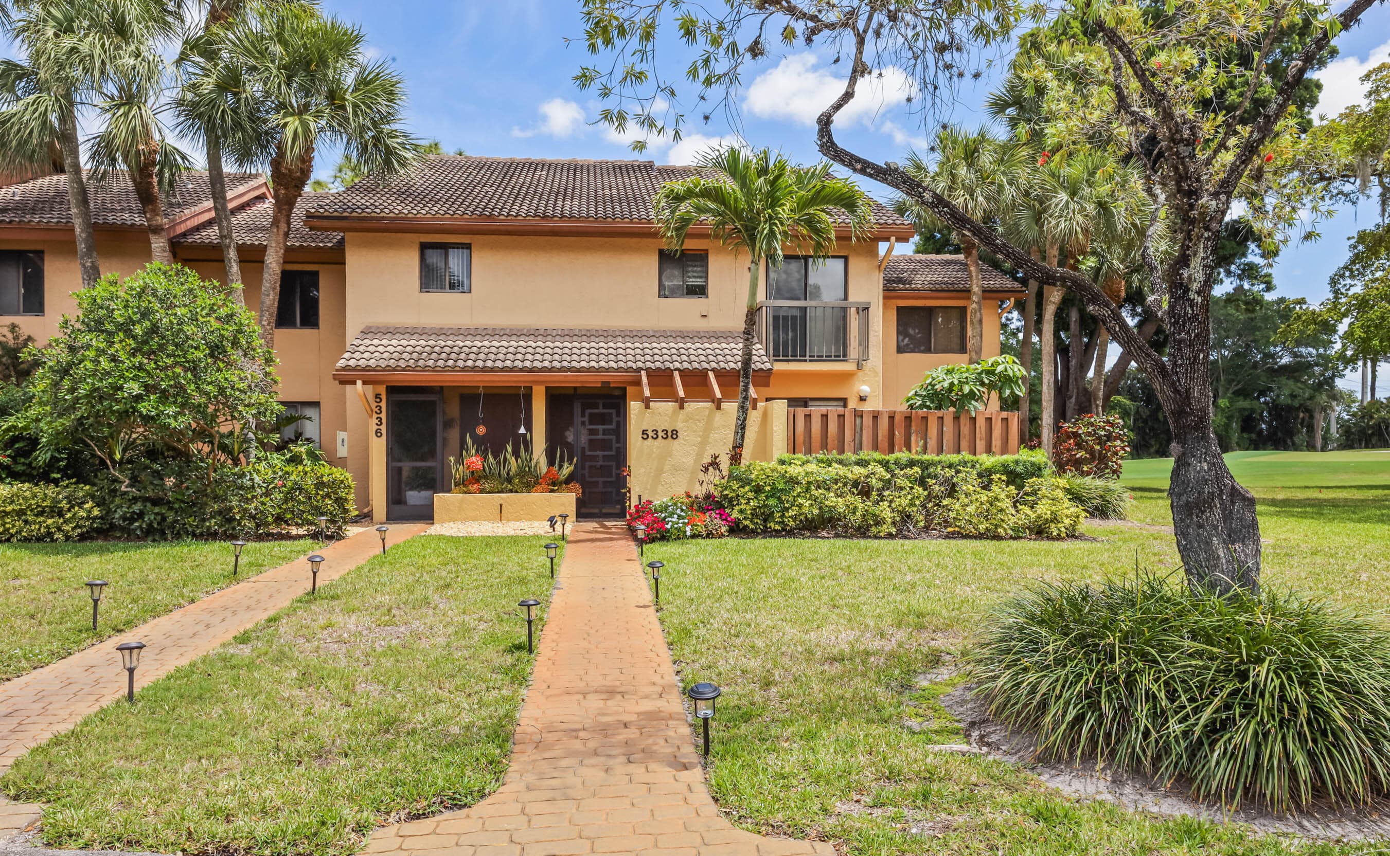 5338 S Fountains Dr Drive S, Lake Worth, FL 33467 — photo 1 of 40