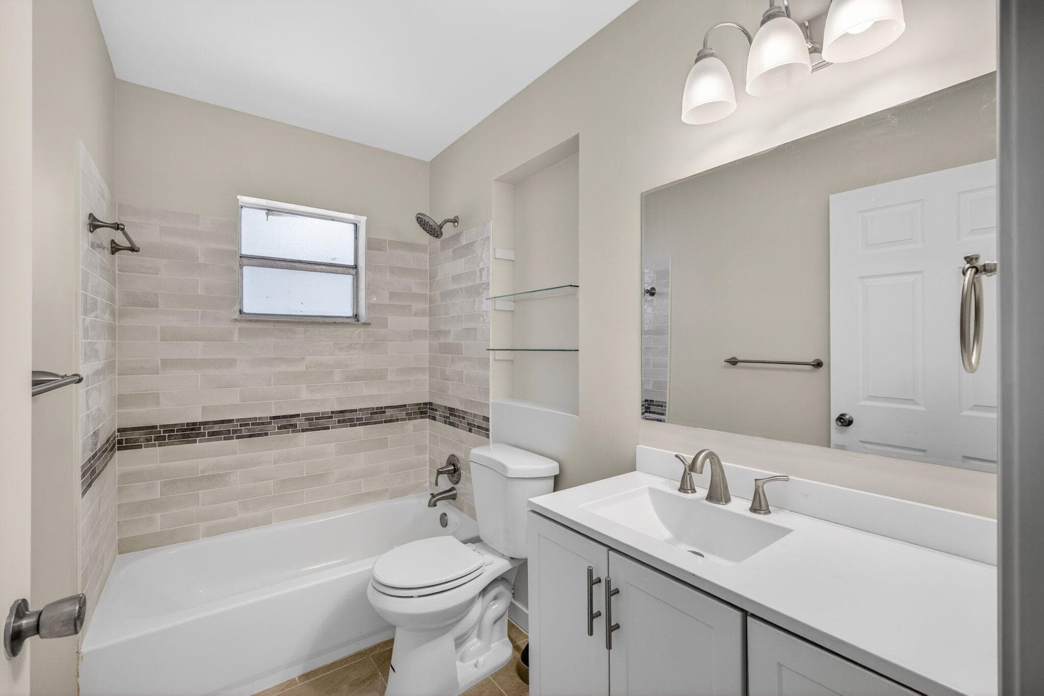 9484 Sun Court, Palm Beach Gardens, FL 33403 — photo 16 of 19