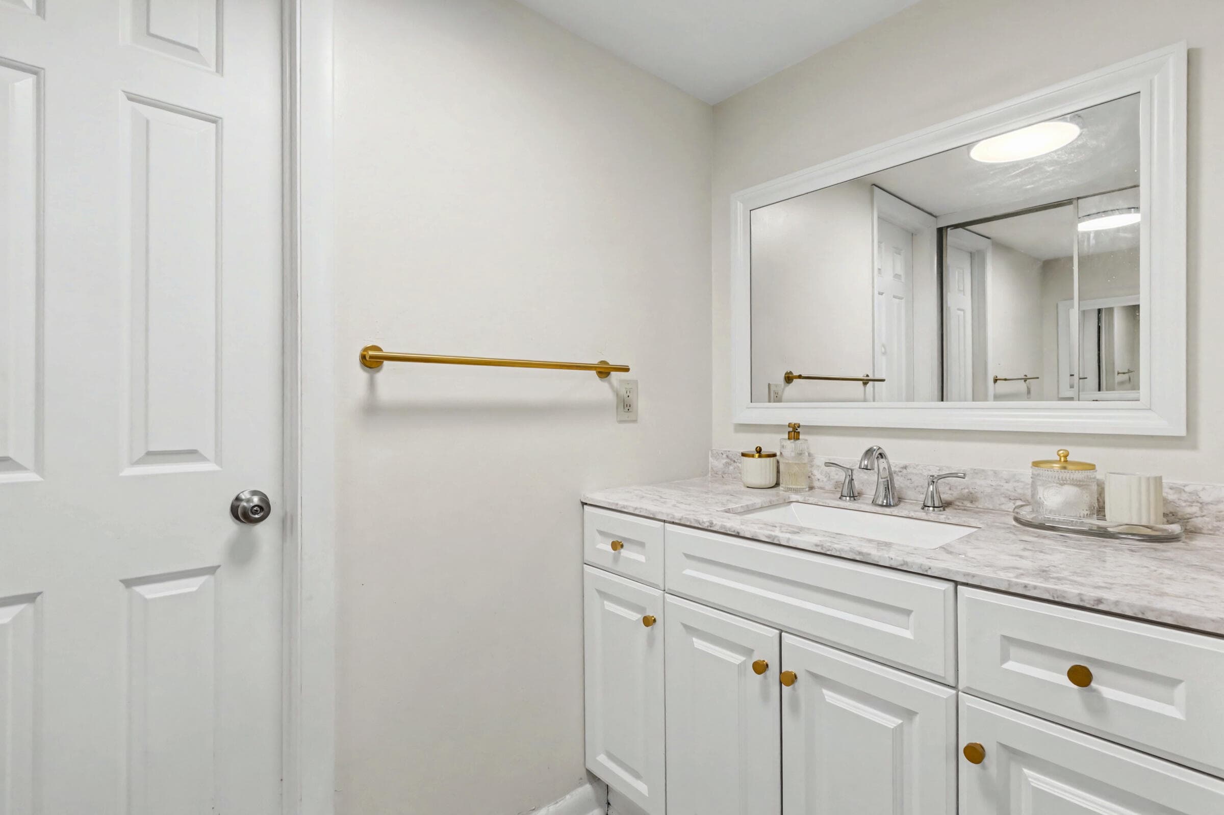 1518 Whitehall Drive 204, Davie, FL 33324 — photo 24 of 37