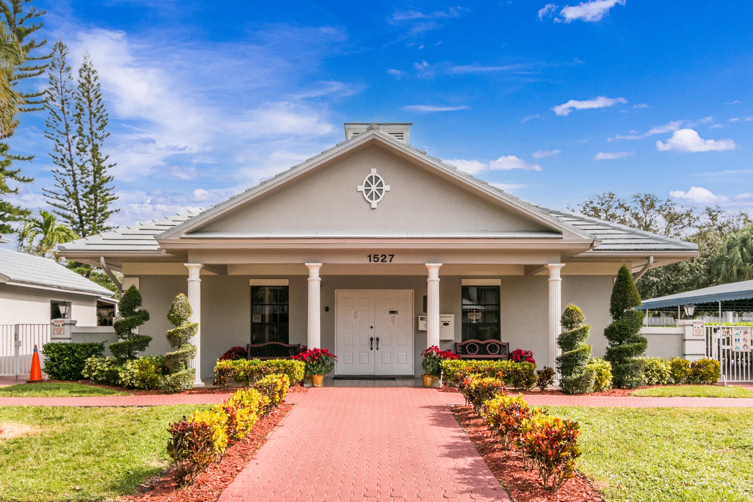 1518 Whitehall Drive 204, Davie, FL 33324 — photo 33 of 37