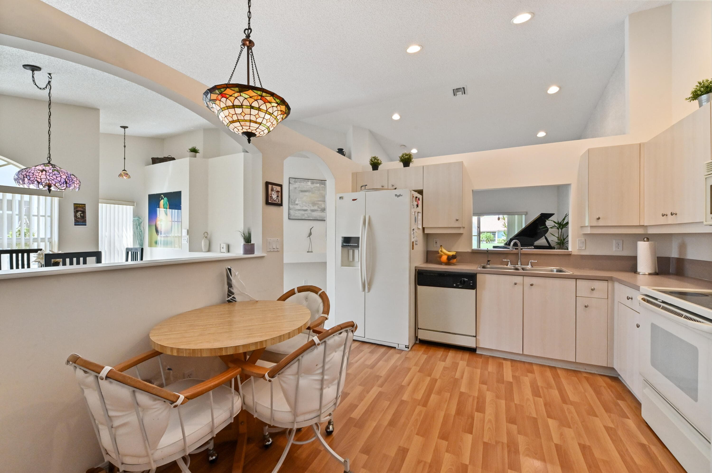 6077 Lake Hibiscus Drive, Delray Beach, FL 33484 — photo 8 of 60
