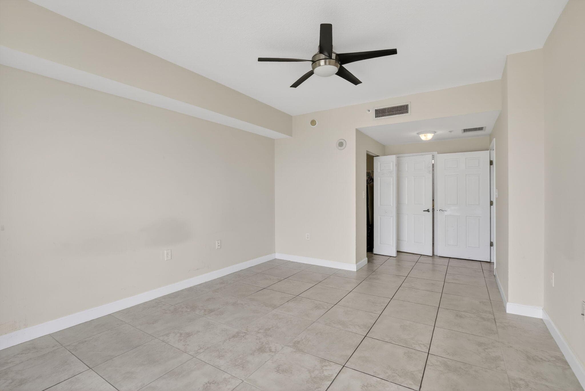 140 S Dixie Highway 819, Hollywood, FL 33020 — photo 16 of 55