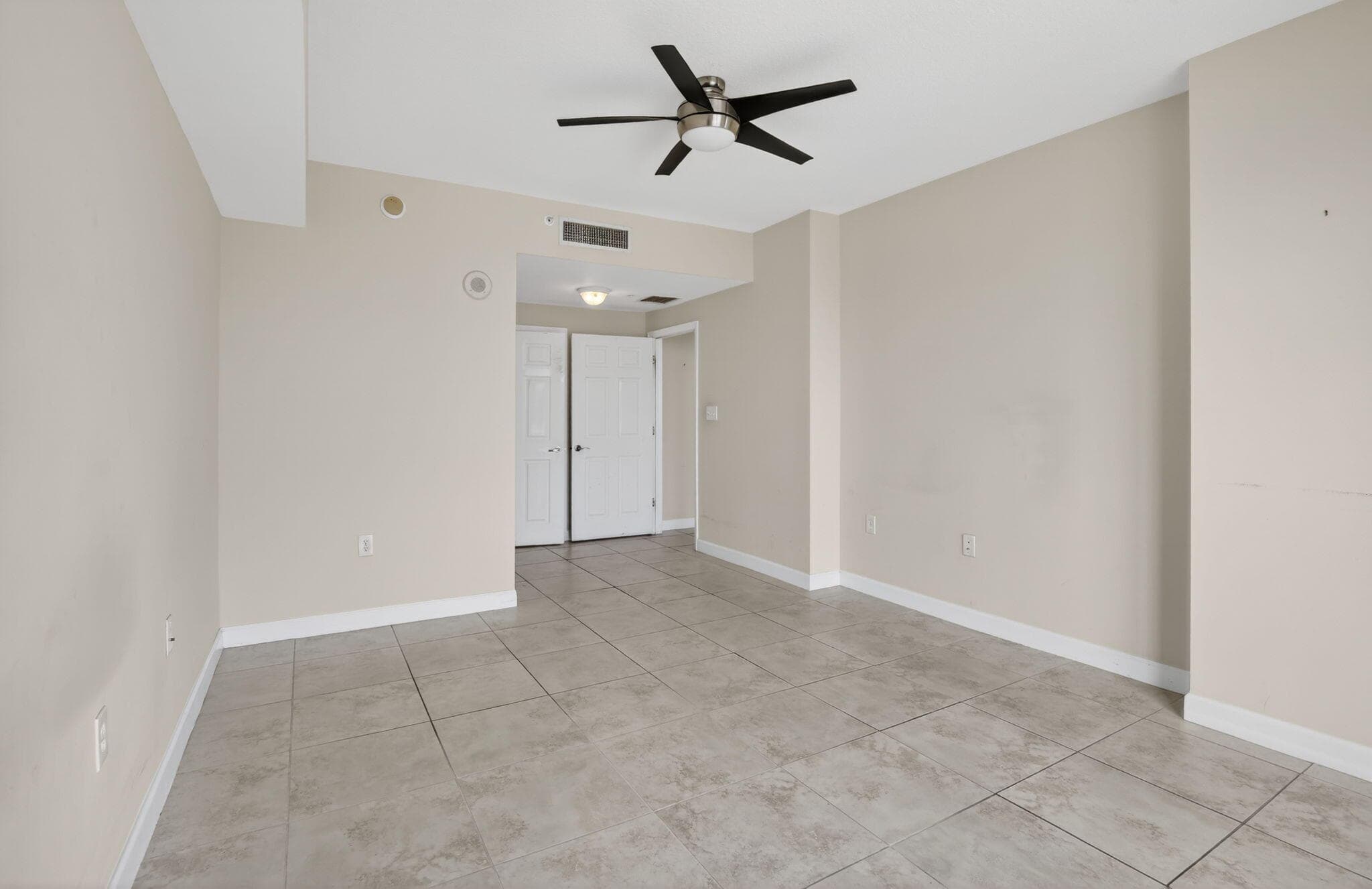 140 S Dixie Highway 819, Hollywood, FL 33020 — photo 15 of 55