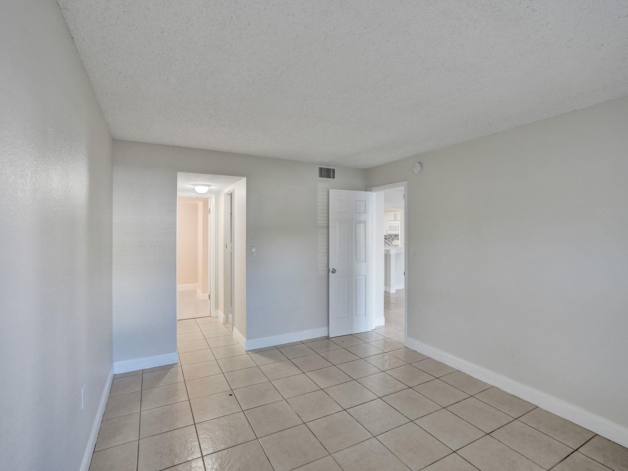 4205 N University Drive 108, Sunrise, FL 33351 — photo 27 of 41