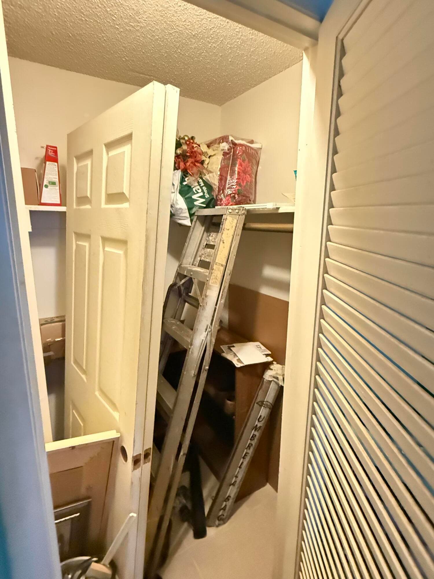 8051 Sunrise Lakes Drive N 210, Sunrise, FL 33322 — photo 27 of 50