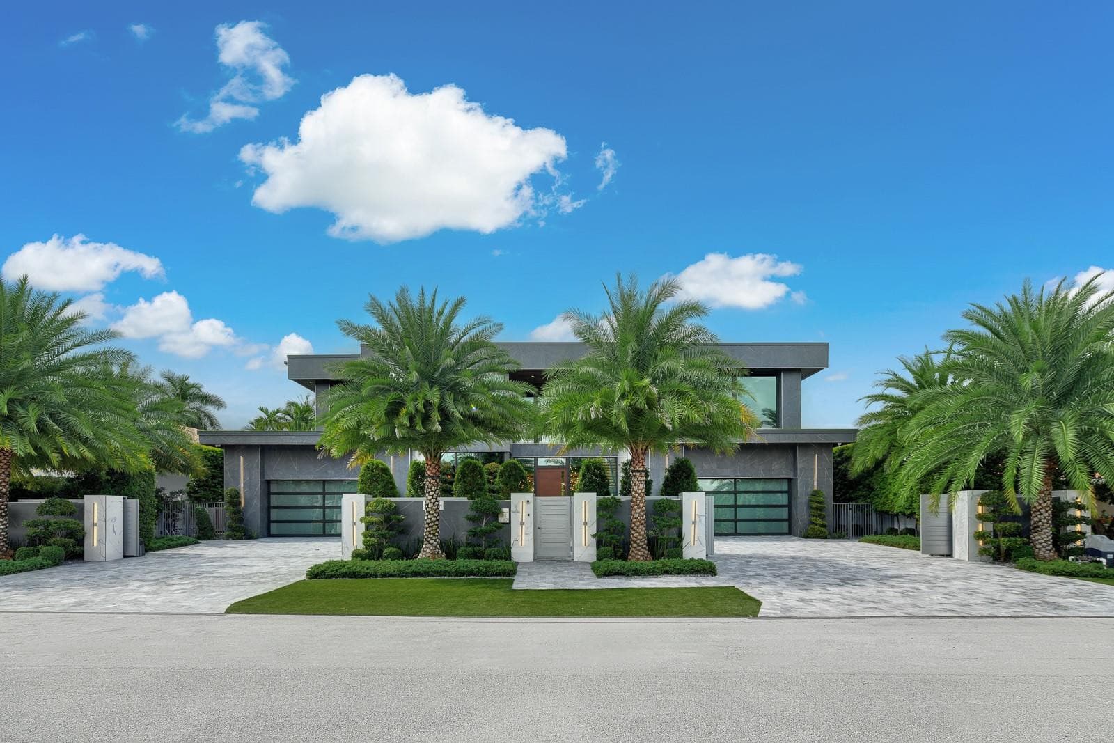 671 Middle River Drive, Fort Lauderdale, FL 33304 — photo 30 of 93