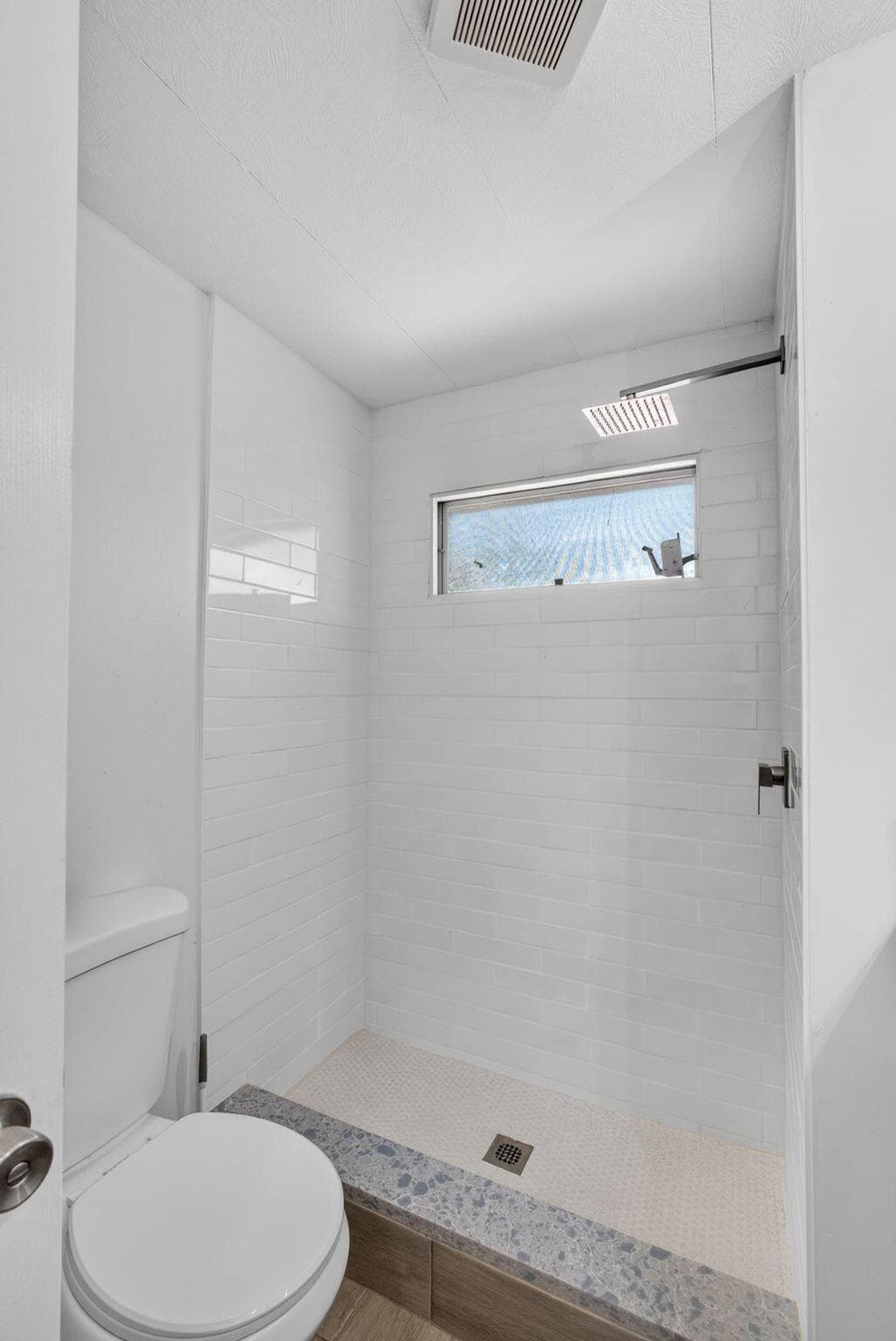 8420 SE Eagle Avenue, Hobe Sound, FL 33455 — photo 14 of 56