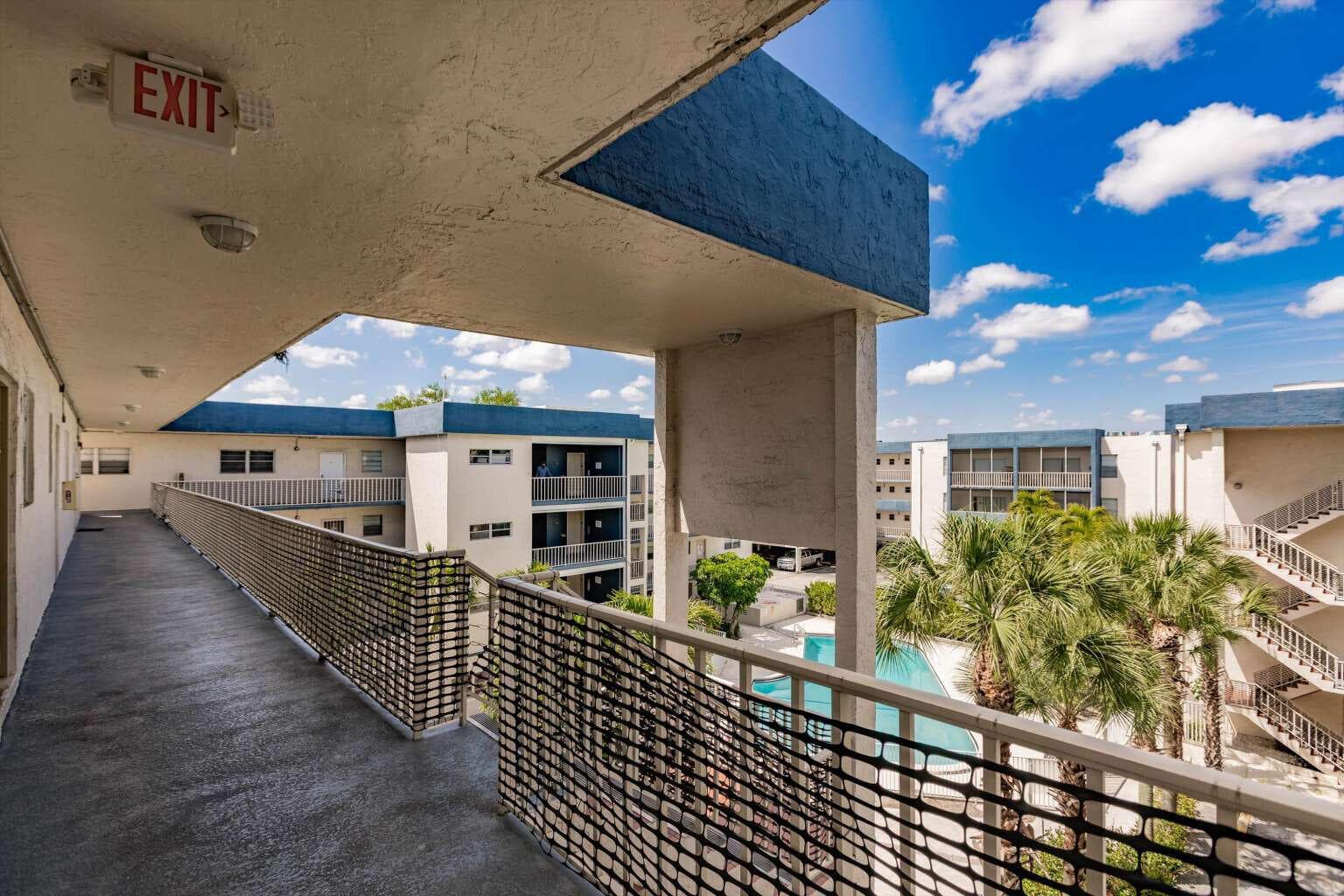 16750 NE 10th Avenue 312, North Miami Beach, FL 33162 — photo 19 of 24