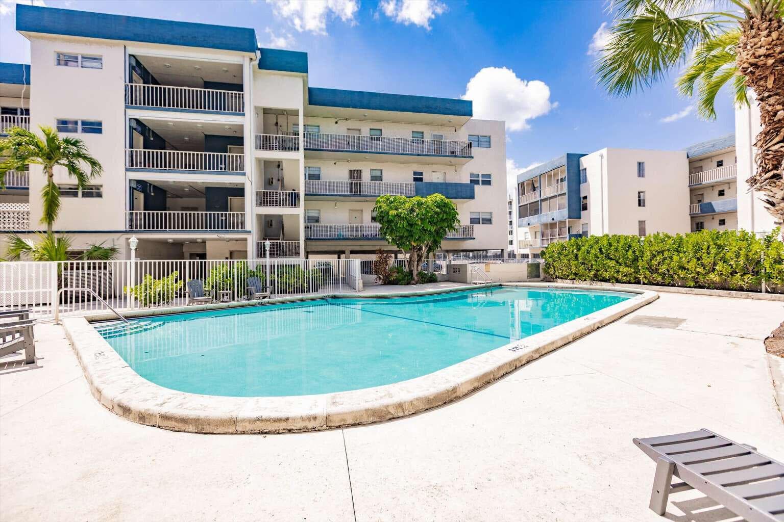 16750 NE 10th Avenue 312, North Miami Beach, FL 33162 — photo 23 of 24
