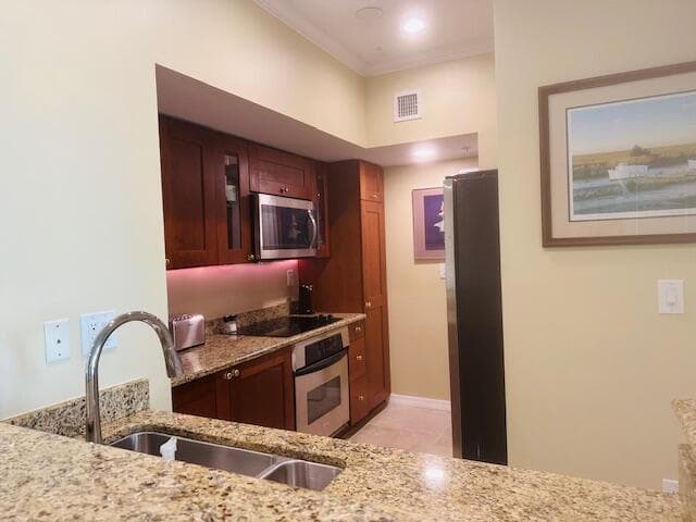 975 NW Flagler Avenue 403, Stuart, FL 34994 — photo 4 of 43