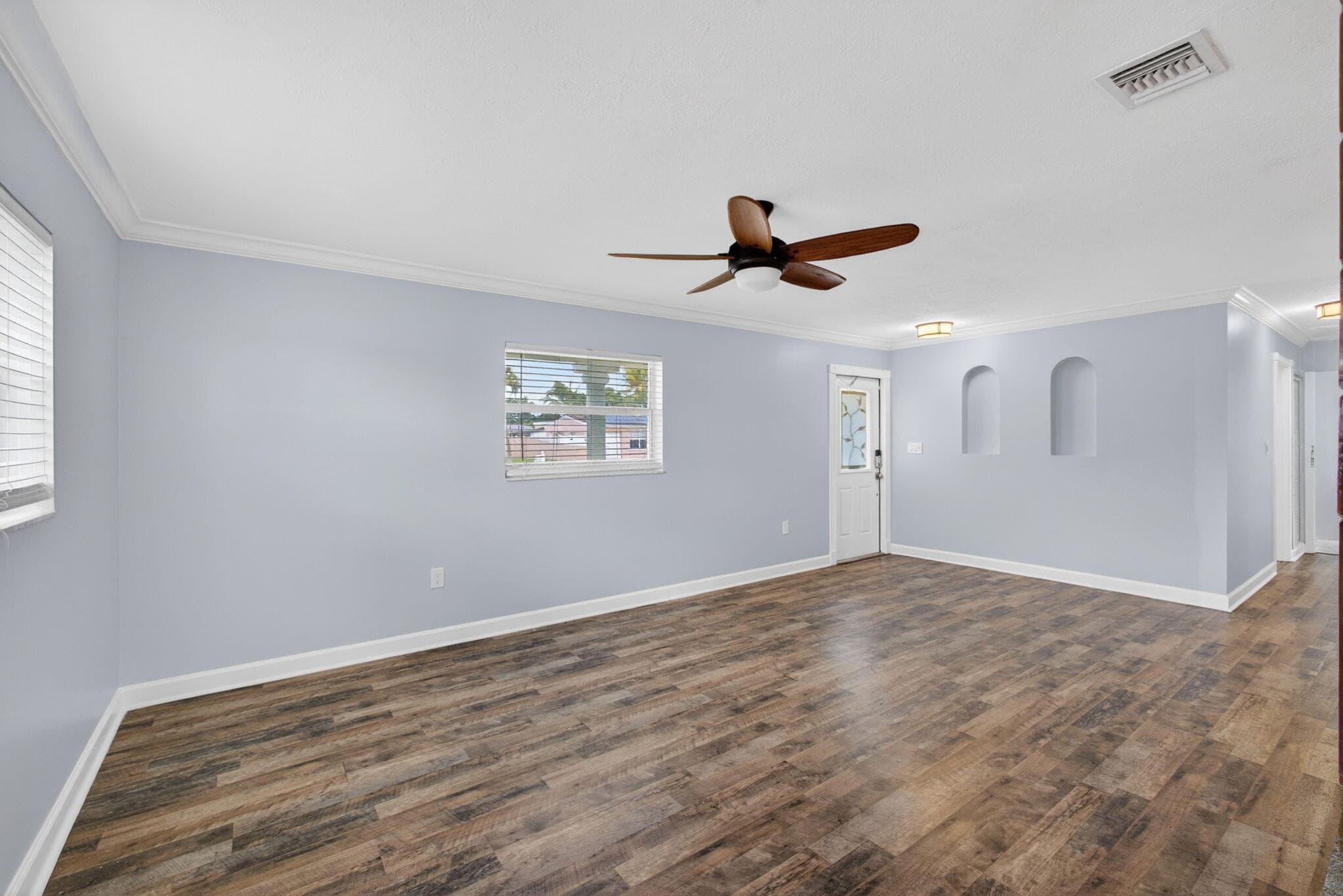 9342 Bloomfield Drive, Palm Beach Gardens, FL 33410 — photo 4 of 37