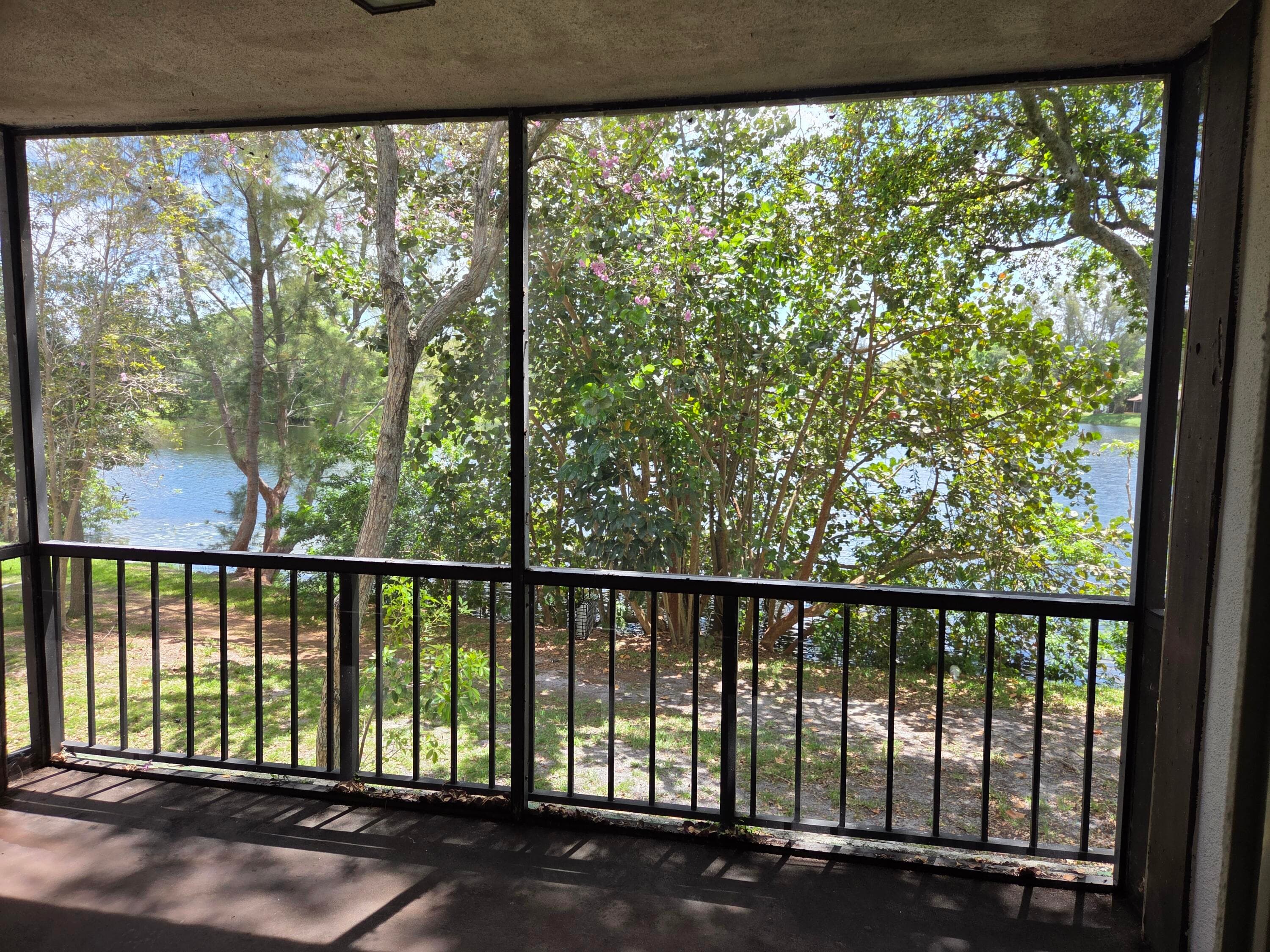 3720 Inverrary Drive 2b, Lauderhill, FL 33319 — photo 1 of 10