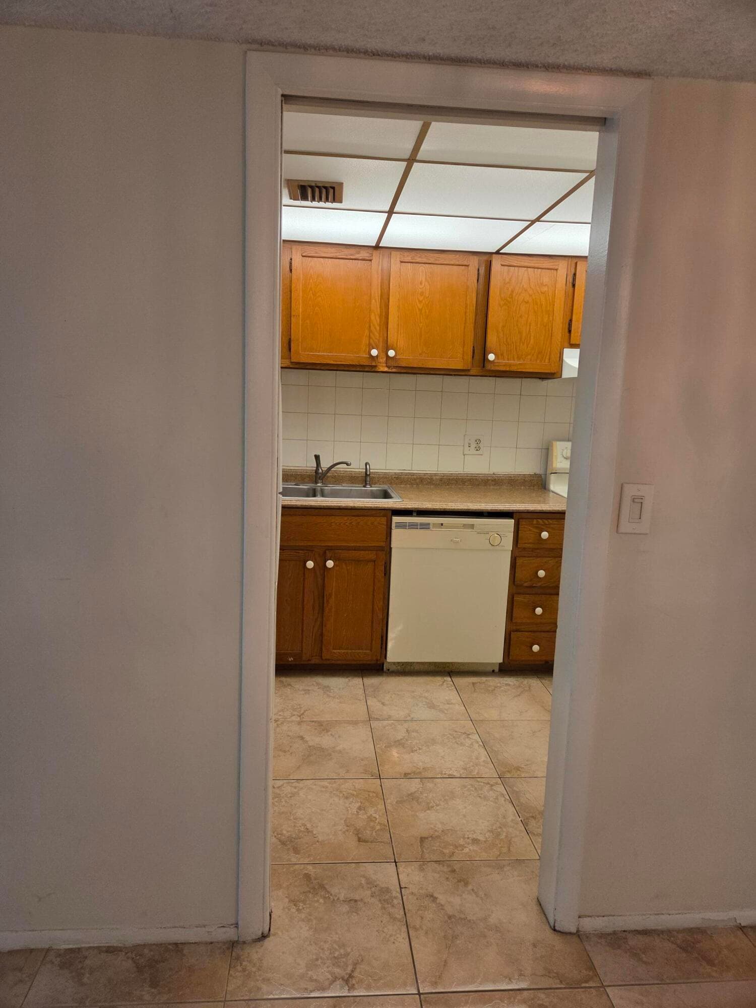 3720 Inverrary Drive 2b, Lauderhill, FL 33319 — photo 10 of 10