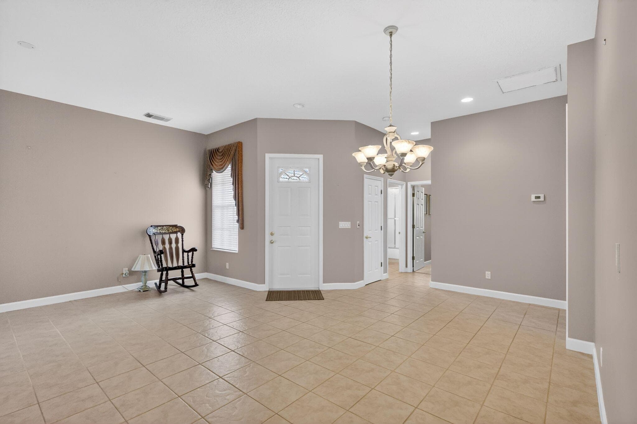 653 SW Munjack Cove, Port St. Lucie, FL 34986 — photo 11 of 47