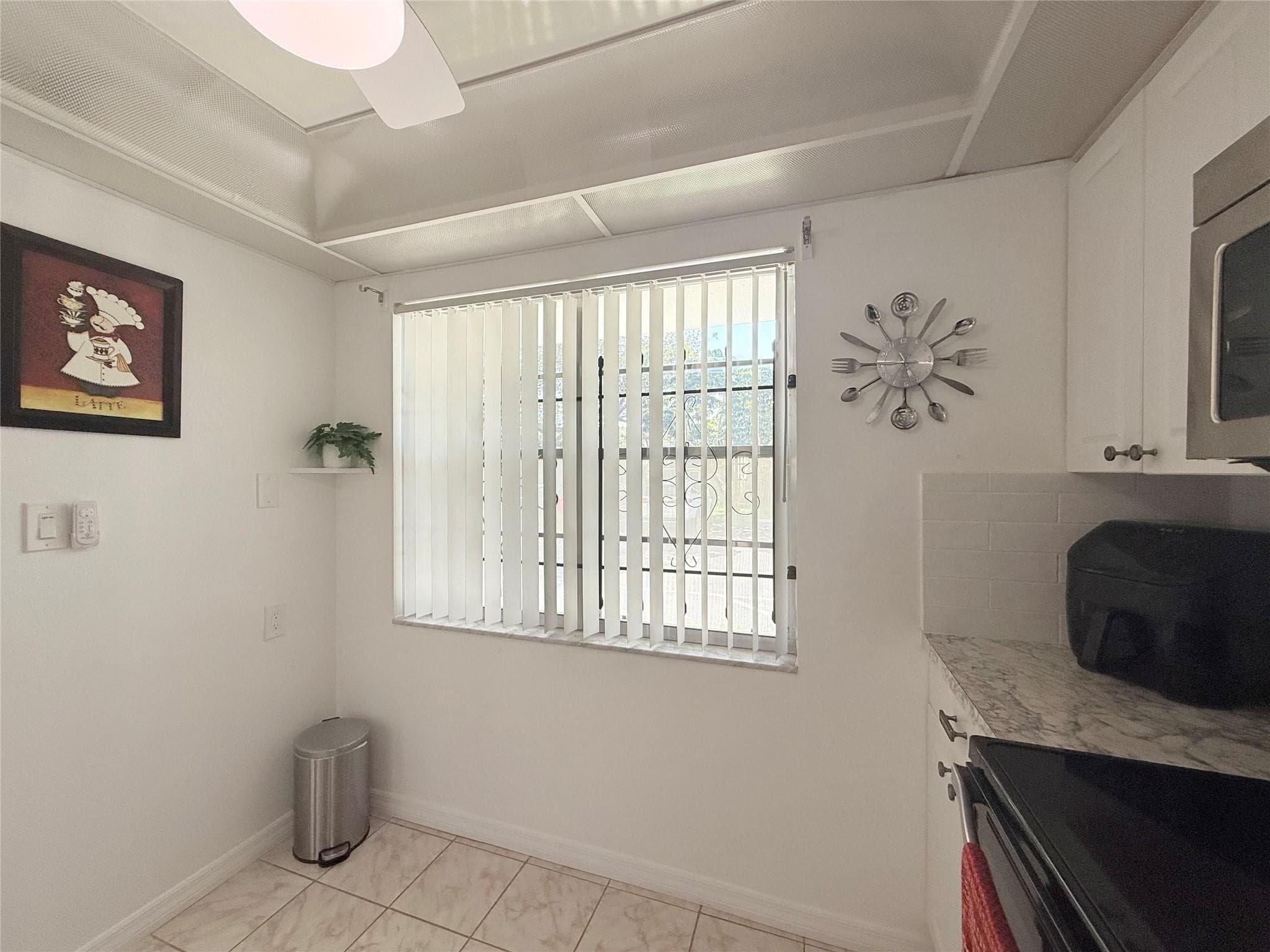 2901 NW 48th Avenue 163, Lauderdale Lakes, FL 33313 — photo 10 of 33