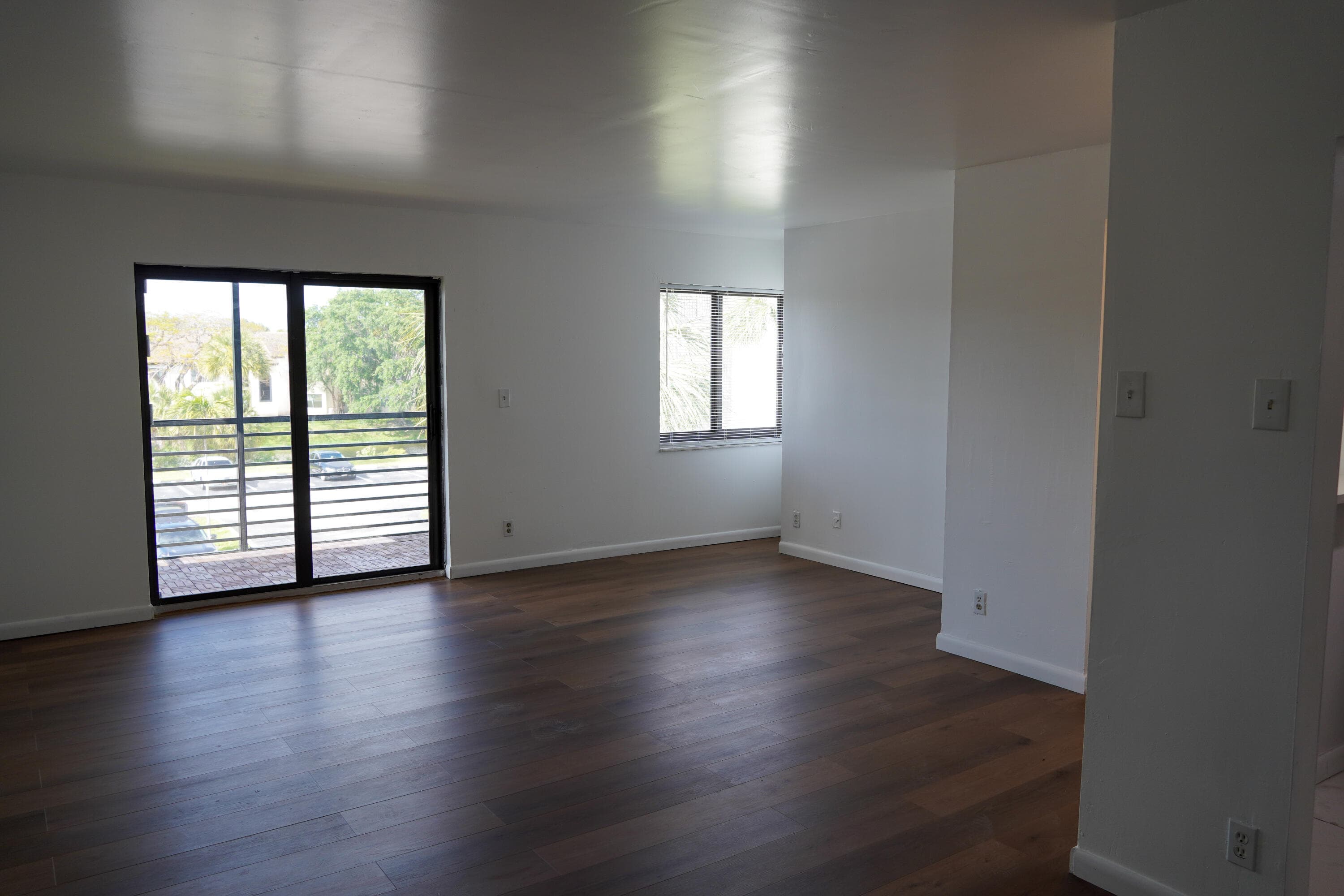 Condominium in Sunrise — photo 1 of 18