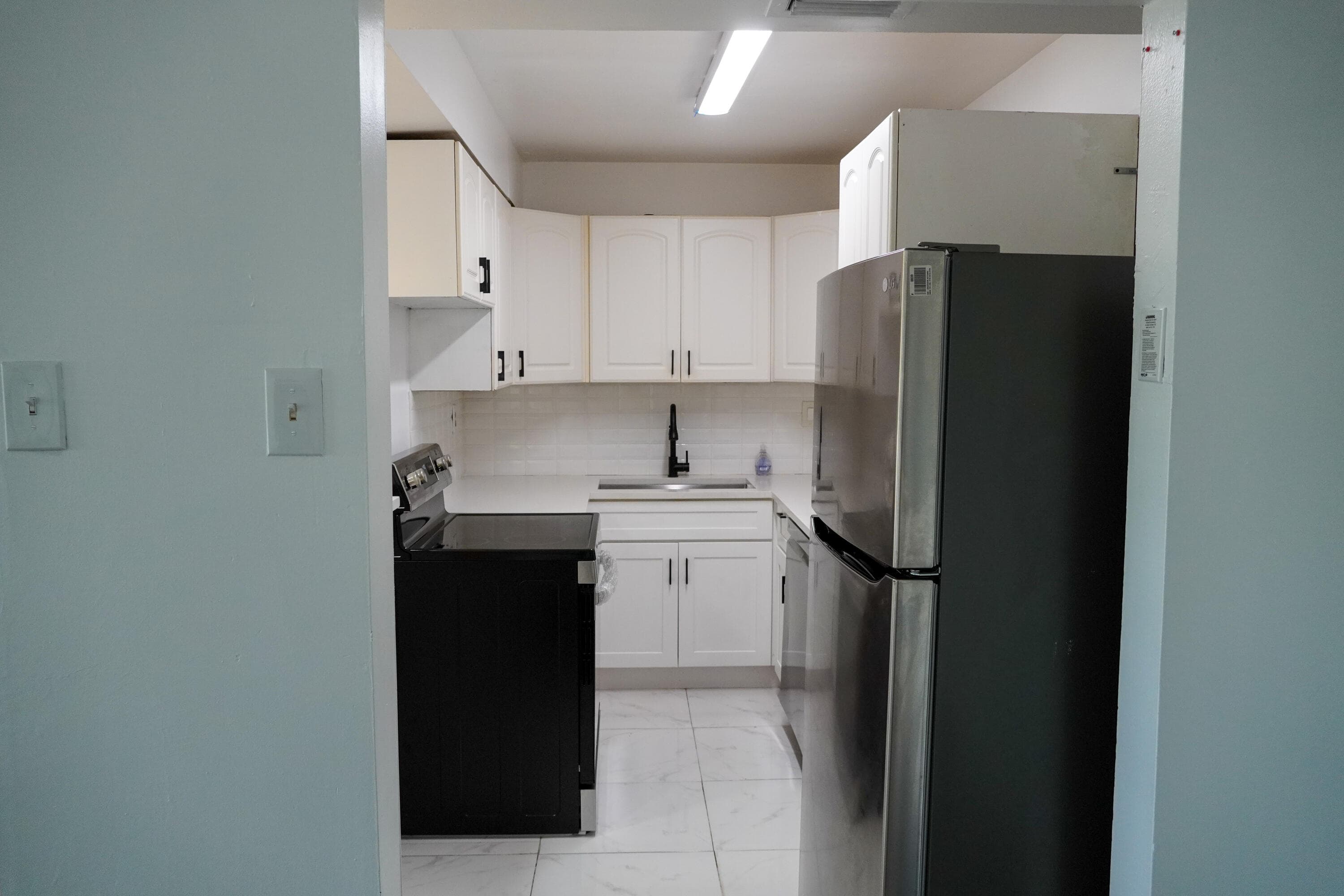 Condominium in Sunrise — photo 2 of 18