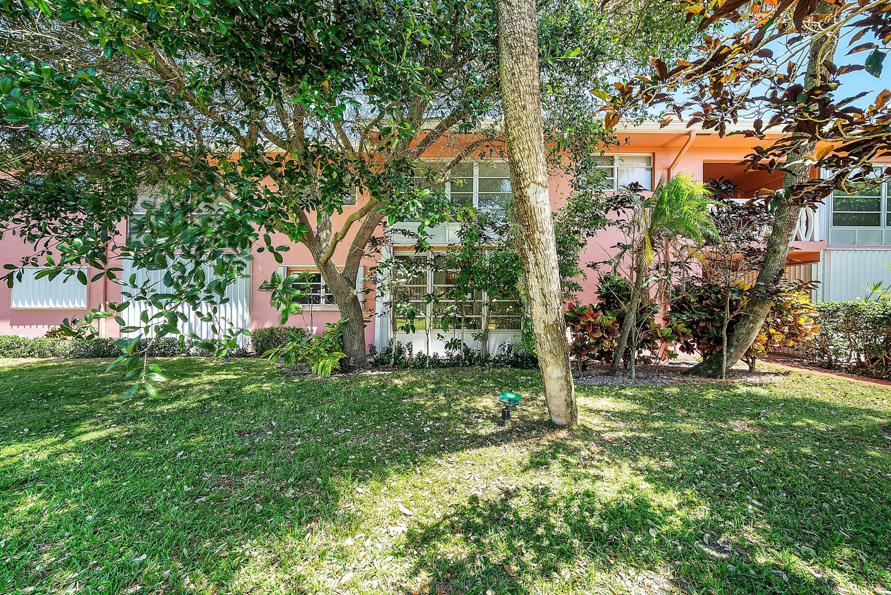 300 NE 20th Street 308, Boca Raton, FL 33431 — photo 23 of 40
