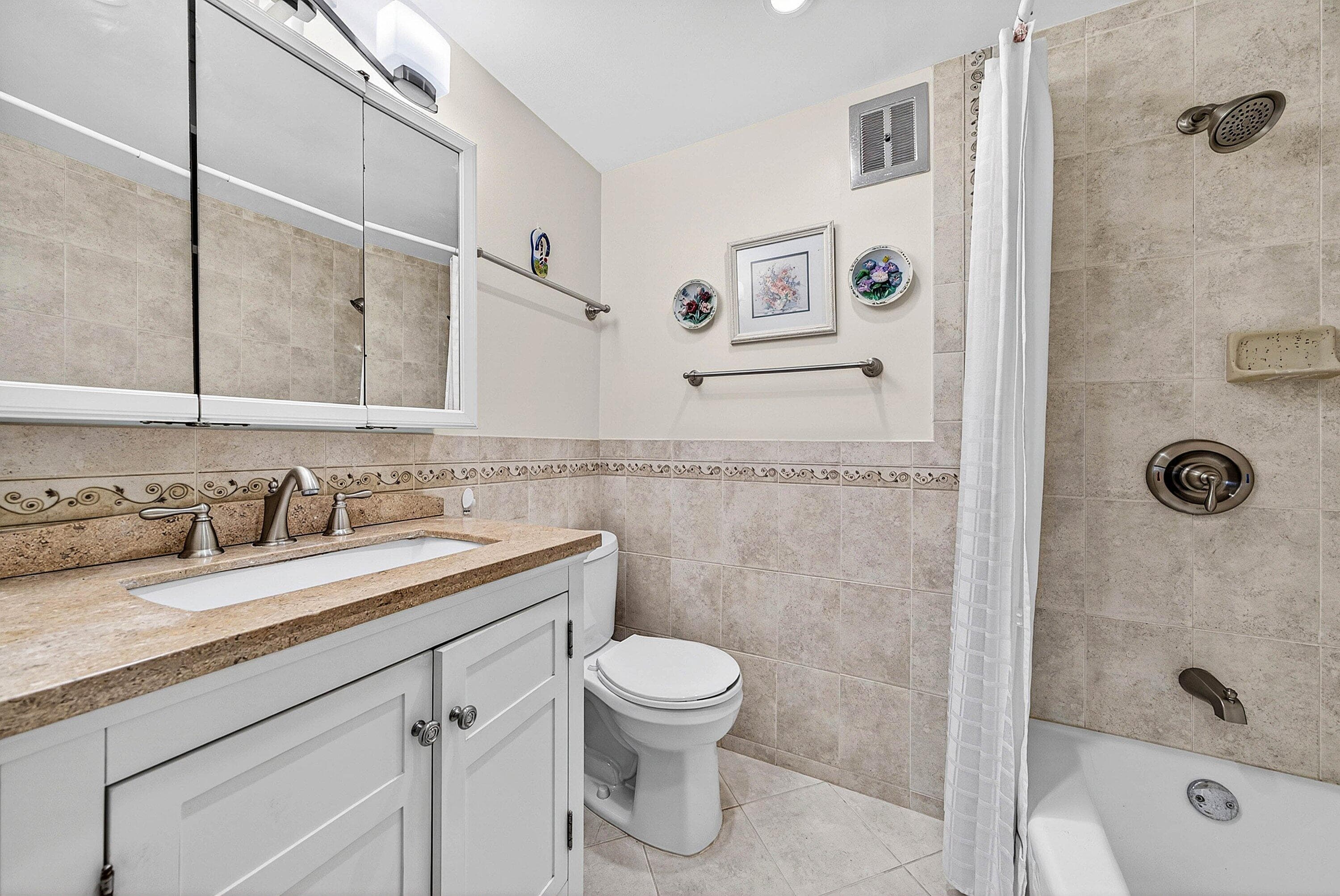 300 NE 20th Street 308, Boca Raton, FL 33431 — photo 18 of 40