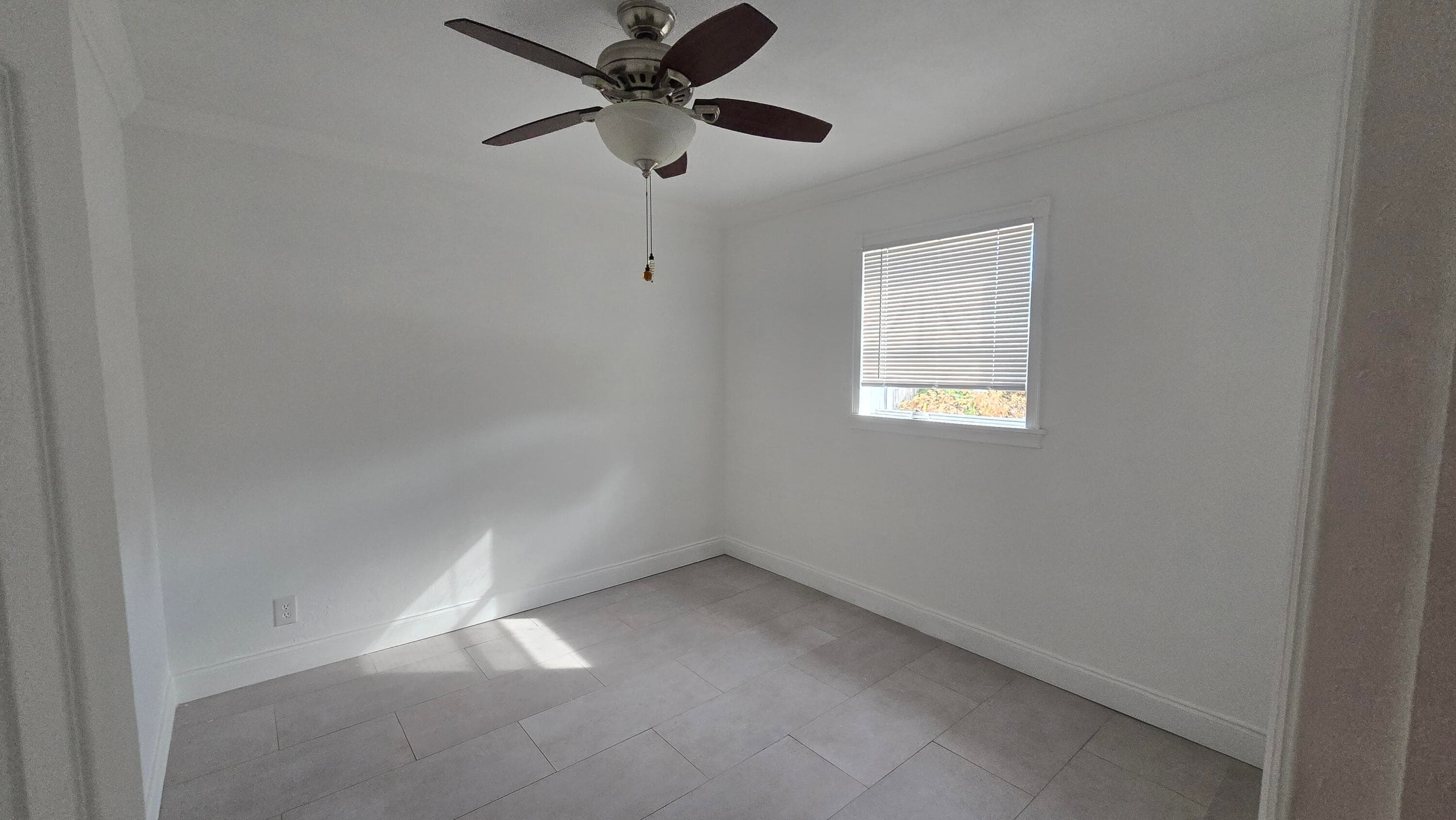 1512 NE 28th Street, Pompano Beach, FL 33064 — photo 6 of 12
