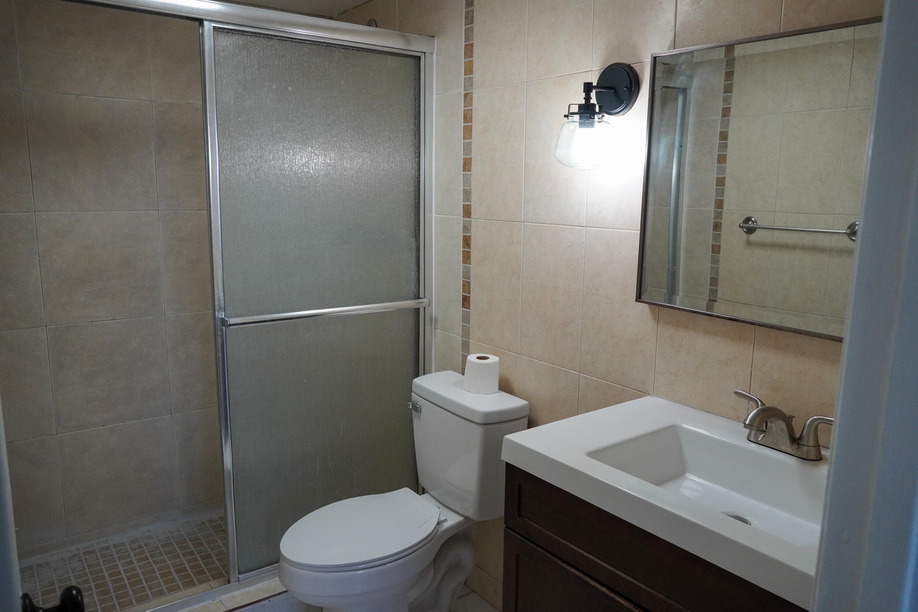 Condominium in Sunrise — photo 8 of 18