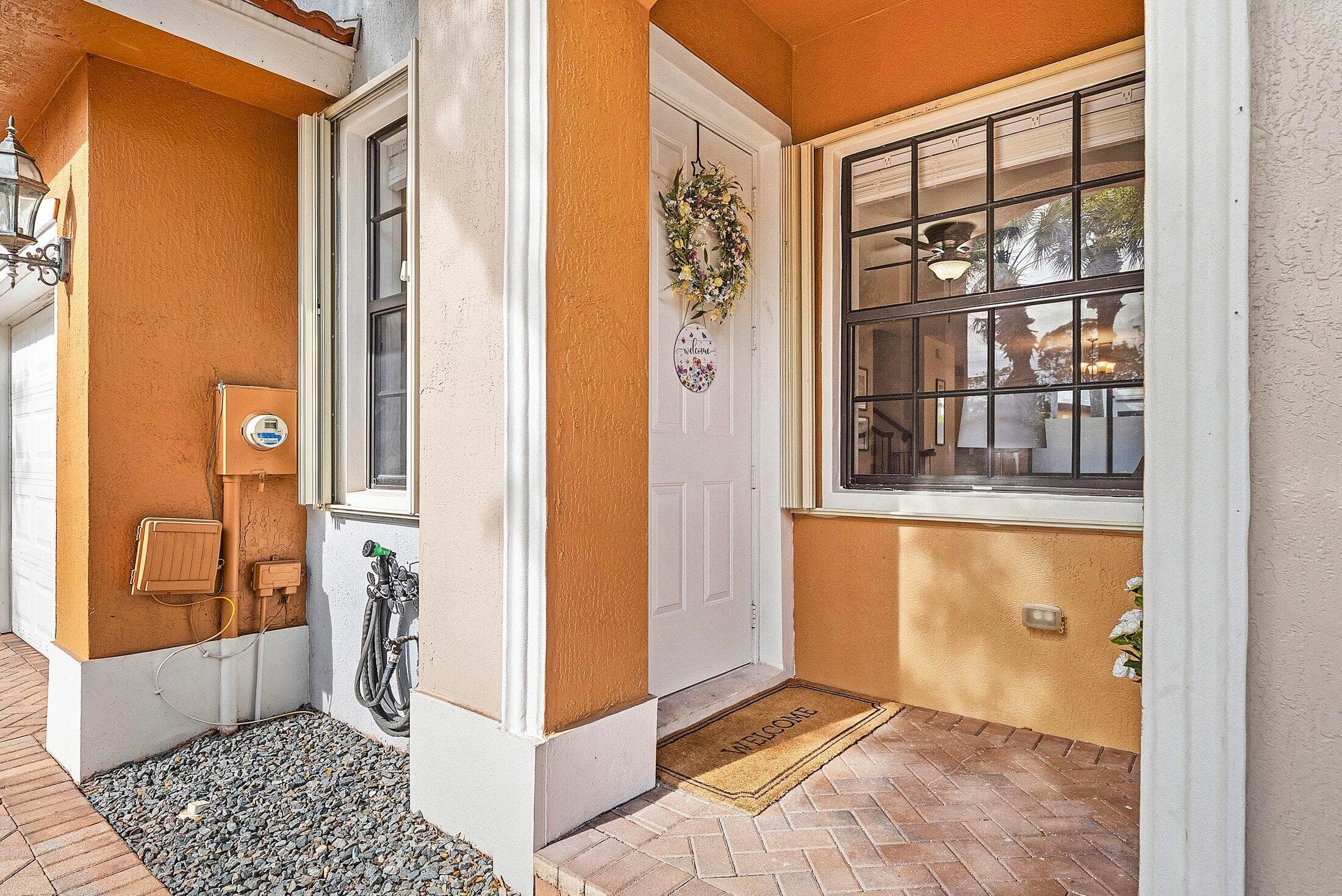 242 E Chrystie Circle, Delray Beach, FL 33484 — photo 4 of 45