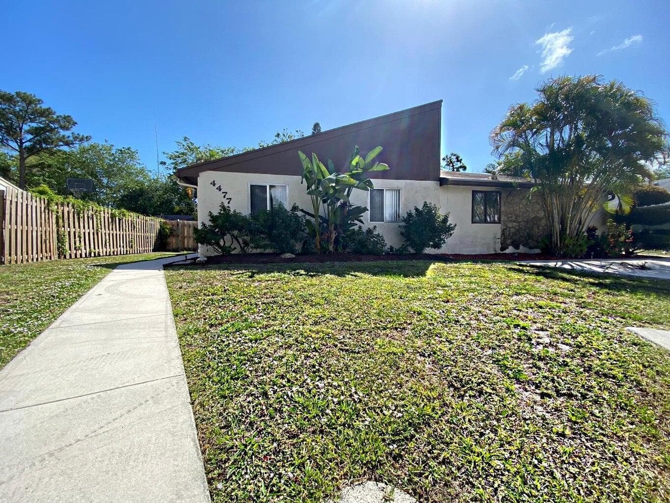 4477 NW 3rd Drive, Delray Beach, FL 33445 — photo 1 of 11