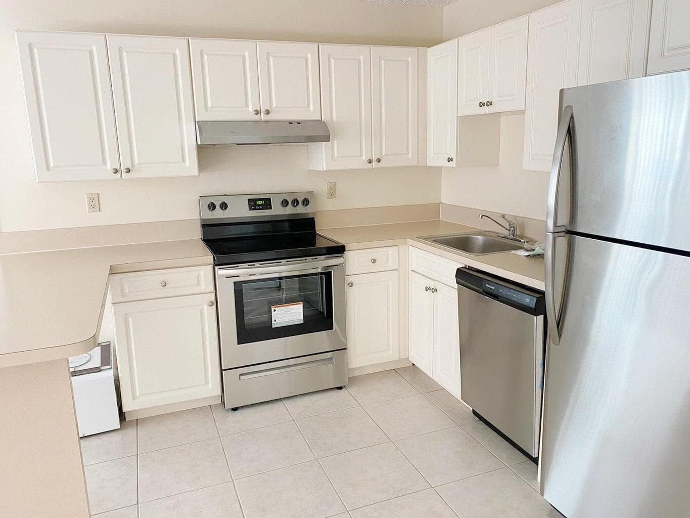 4477 NW 3rd Drive, Delray Beach, FL 33445 — photo 3 of 11