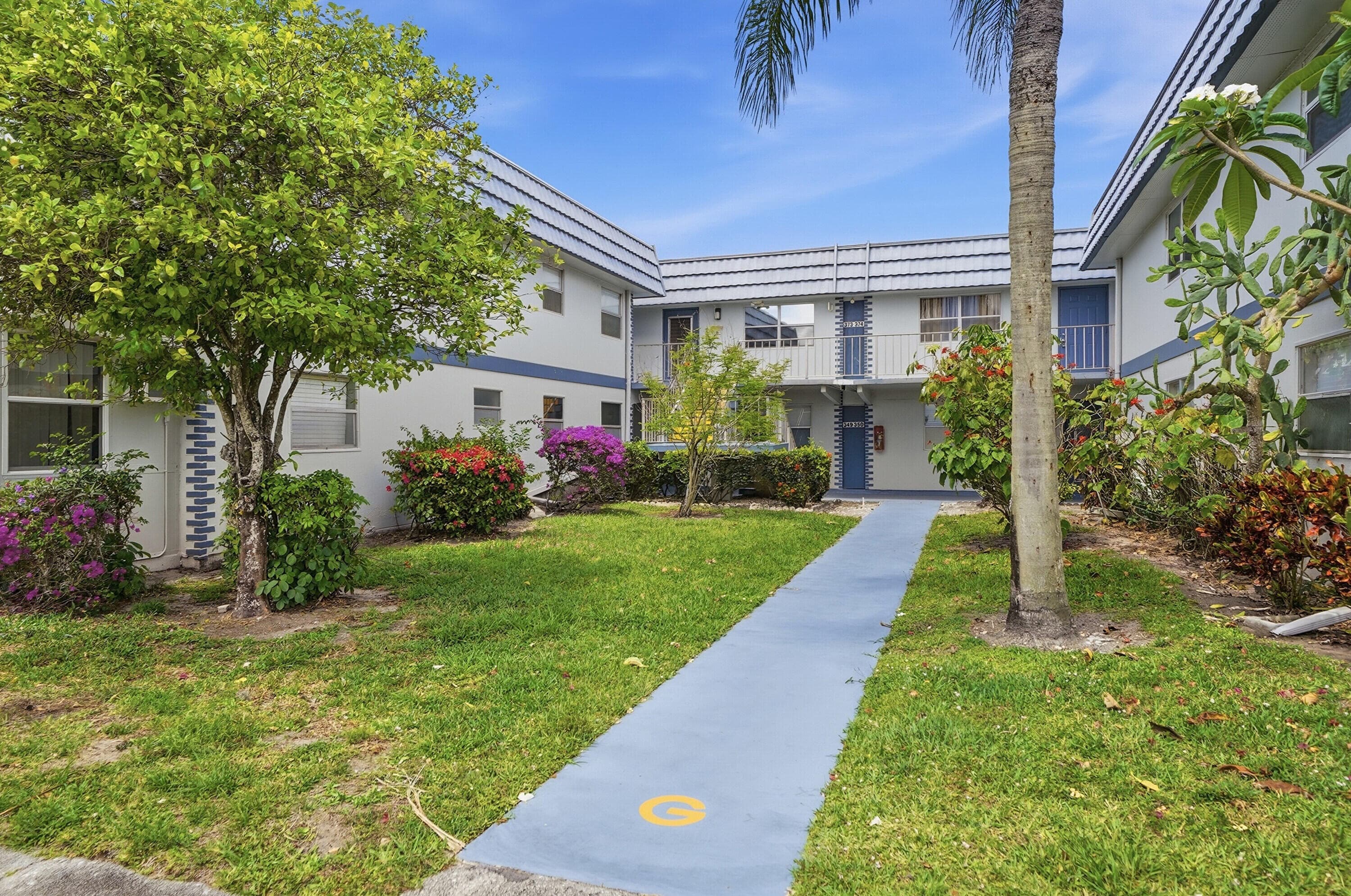 373 Tuscany G, Delray Beach, FL 33446 — photo 1 of 44
