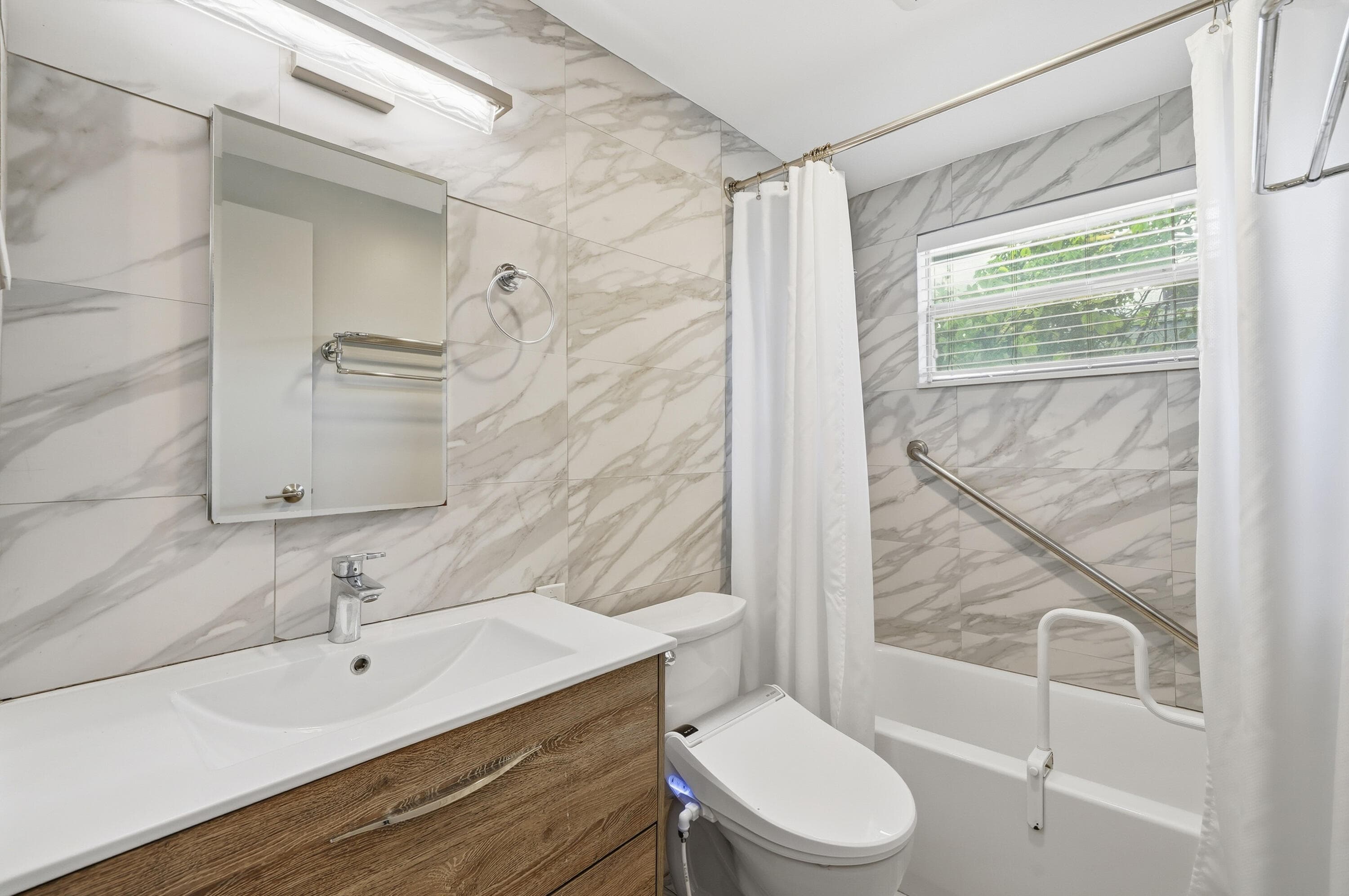 373 Tuscany G, Delray Beach, FL 33446 — photo 14 of 44