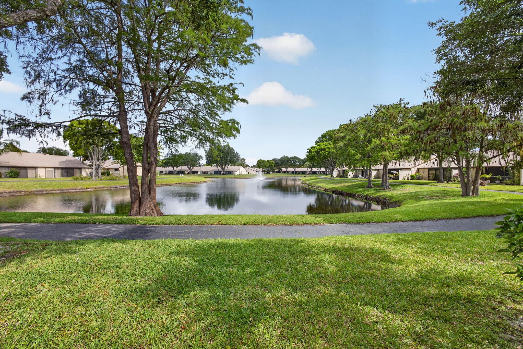 1025 Green Pine Boulevard F, West Palm Beach, FL 33409 — photo 6 of 41