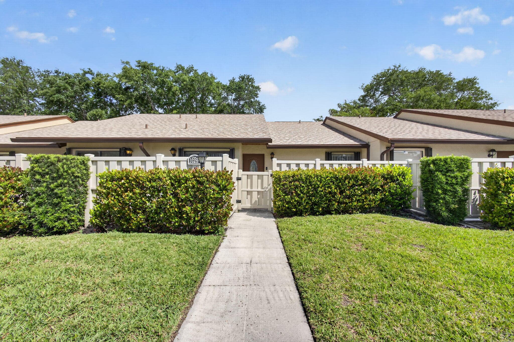 1025 Green Pine Boulevard F, West Palm Beach, FL 33409 — photo 1 of 41
